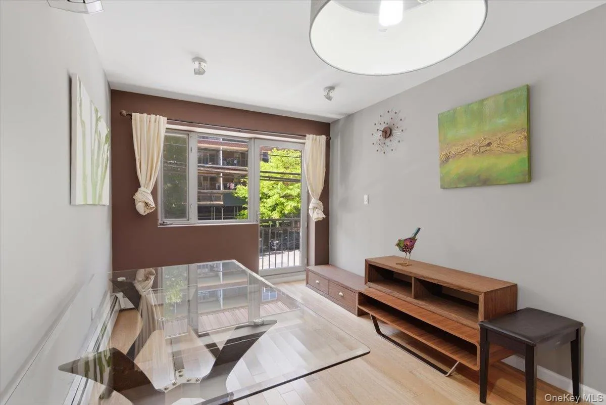 143-28 41st Avenue, New York, NY, 1 Bedroom Bedrooms, 4 Rooms Rooms,1 BathroomBathrooms,Residential,For Rent,41st,0,1002645 143-28 41st Avenue, New York, NY, 1 Bedroom Bedrooms, 4 Rooms Rooms,1 BathroomBathrooms,Residential,For Rent,41st,0,1002645