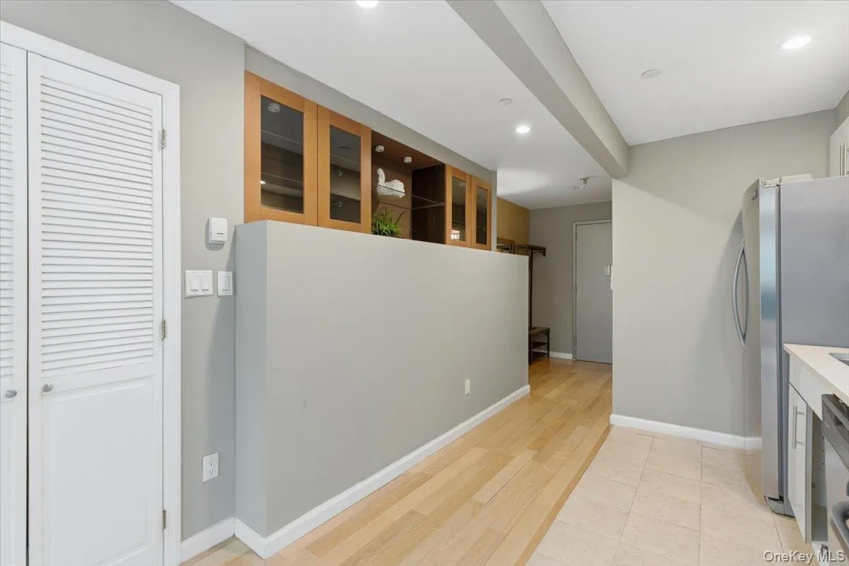 143-28 41st Avenue, New York, NY, 1 Bedroom Bedrooms, 4 Rooms Rooms,1 BathroomBathrooms,Residential,For Rent,41st,0,1002645 143-28 41st Avenue, New York, NY, 1 Bedroom Bedrooms, 4 Rooms Rooms,1 BathroomBathrooms,Residential,For Rent,41st,0,1002645