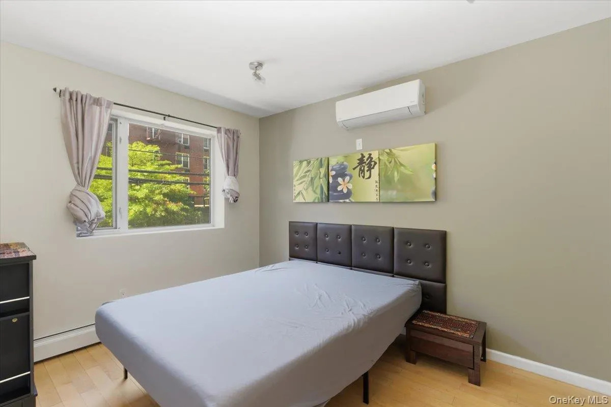 143-28 41st Avenue, New York, NY, 1 Bedroom Bedrooms, 4 Rooms Rooms,1 BathroomBathrooms,Residential,For Rent,41st,0,1002645 143-28 41st Avenue, New York, NY, 1 Bedroom Bedrooms, 4 Rooms Rooms,1 BathroomBathrooms,Residential,For Rent,41st,0,1002645