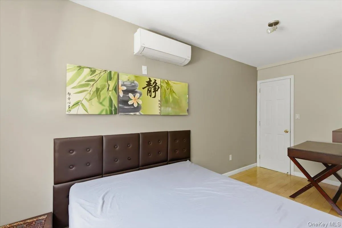 143-28 41st Avenue, New York, NY, 1 Bedroom Bedrooms, 4 Rooms Rooms,1 BathroomBathrooms,Residential,For Rent,41st,0,1002645 143-28 41st Avenue, New York, NY, 1 Bedroom Bedrooms, 4 Rooms Rooms,1 BathroomBathrooms,Residential,For Rent,41st,0,1002645