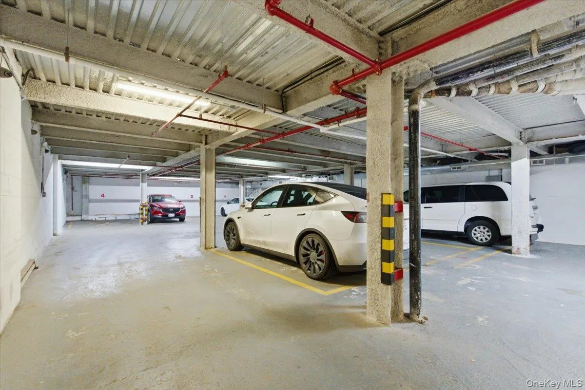 143-28 41st Avenue, New York, NY, 1 Bedroom Bedrooms, 4 Rooms Rooms,1 BathroomBathrooms,Residential,For Rent,41st,0,1002645 143-28 41st Avenue, New York, NY, 1 Bedroom Bedrooms, 4 Rooms Rooms,1 BathroomBathrooms,Residential,For Rent,41st,0,1002645