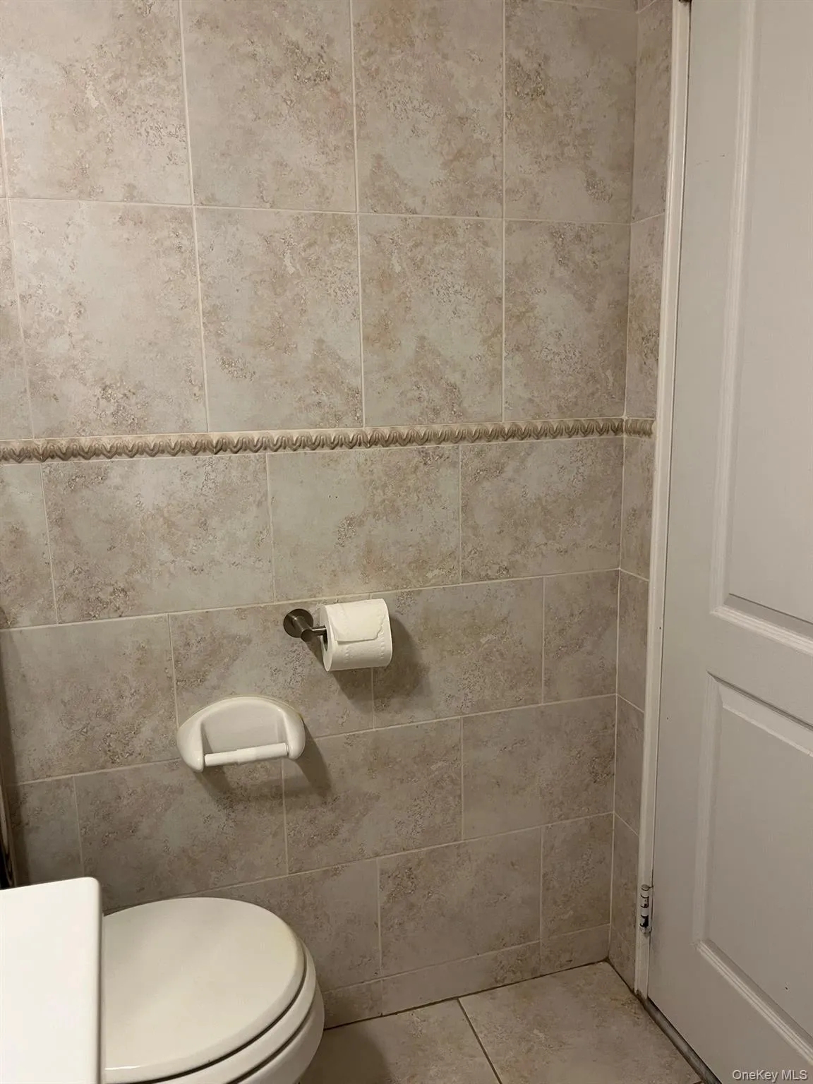 101 Jackson Avenue, North Hempstead, NY, 2 Bedrooms Bedrooms, 4 Rooms Rooms,1 BathroomBathrooms,Residential Lease,For Rent,Jackson,0,1002650 101 Jackson Avenue, North Hempstead, NY, 2 Bedrooms Bedrooms, 4 Rooms Rooms,1 BathroomBathrooms,Residential Lease,For Rent,Jackson,0,1002650