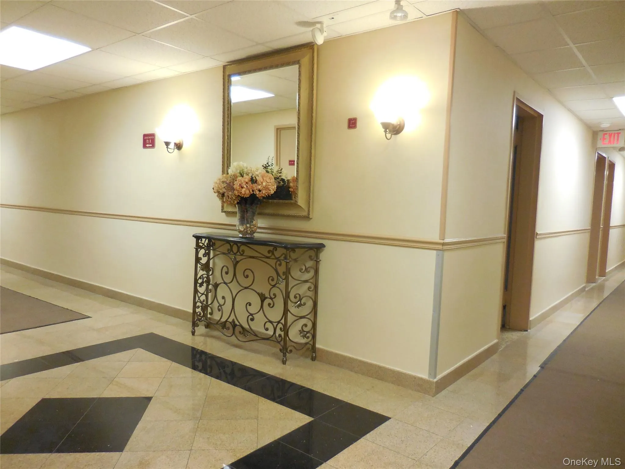 101 Jackson Avenue, North Hempstead, NY, 2 Bedrooms Bedrooms, 4 Rooms Rooms,1 BathroomBathrooms,Residential Lease,For Rent,Jackson,0,1002650 101 Jackson Avenue, North Hempstead, NY, 2 Bedrooms Bedrooms, 4 Rooms Rooms,1 BathroomBathrooms,Residential Lease,For Rent,Jackson,0,1002650