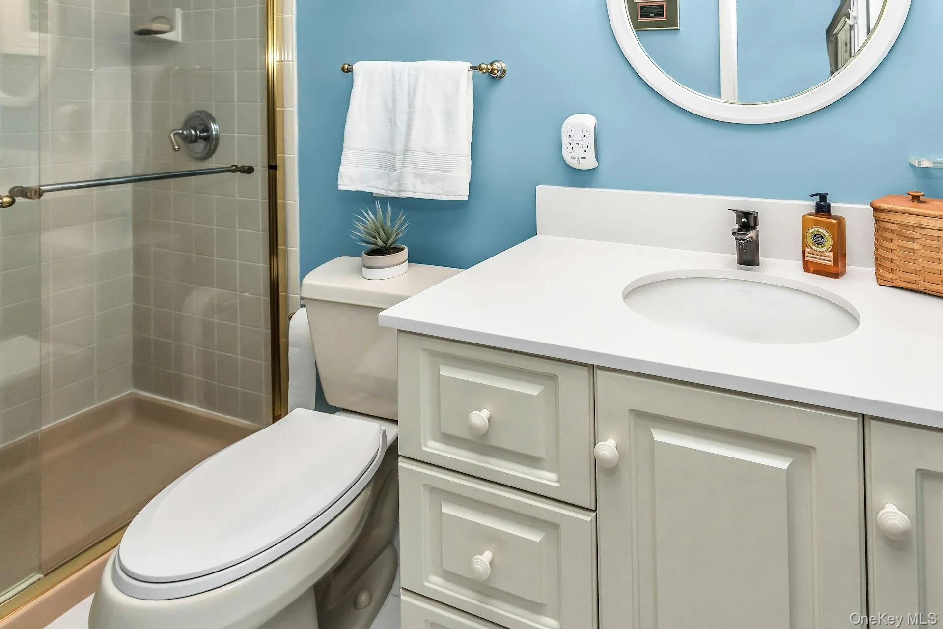 26 Marys Lane, Huntington, NY, 3 Bedrooms Bedrooms, 11 Rooms Rooms,2 BathroomsBathrooms,Residential,For Rent,Marys,0,1002662 26 Marys Lane, Huntington, NY, 3 Bedrooms Bedrooms, 11 Rooms Rooms,2 BathroomsBathrooms,Residential,For Rent,Marys,0,1002662