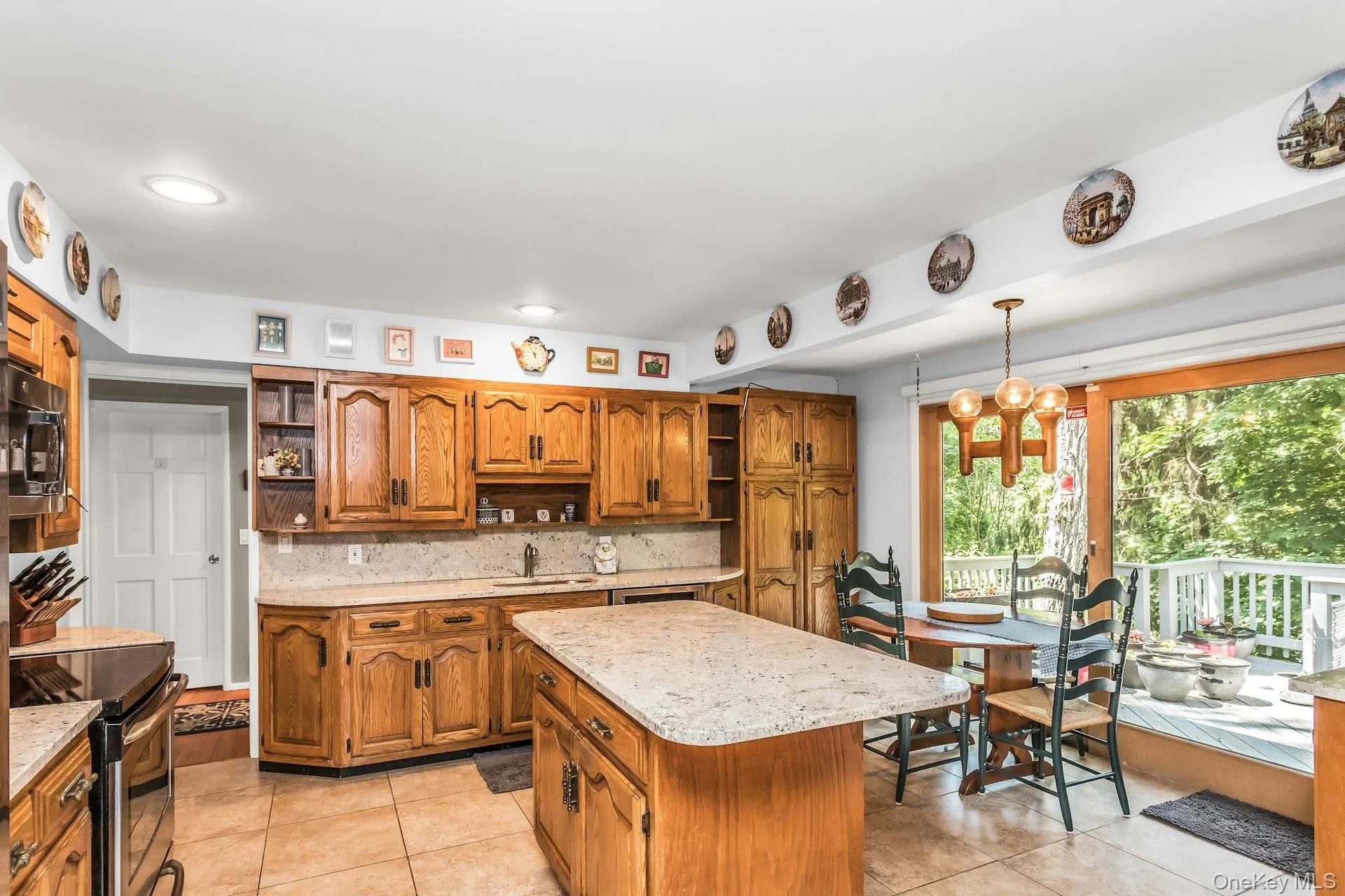 26 Marys Lane, Huntington, NY, 3 Bedrooms Bedrooms, 11 Rooms Rooms,2 BathroomsBathrooms,Residential,For Rent,Marys,0,1002662 26 Marys Lane, Huntington, NY, 3 Bedrooms Bedrooms, 11 Rooms Rooms,2 BathroomsBathrooms,Residential,For Rent,Marys,0,1002662