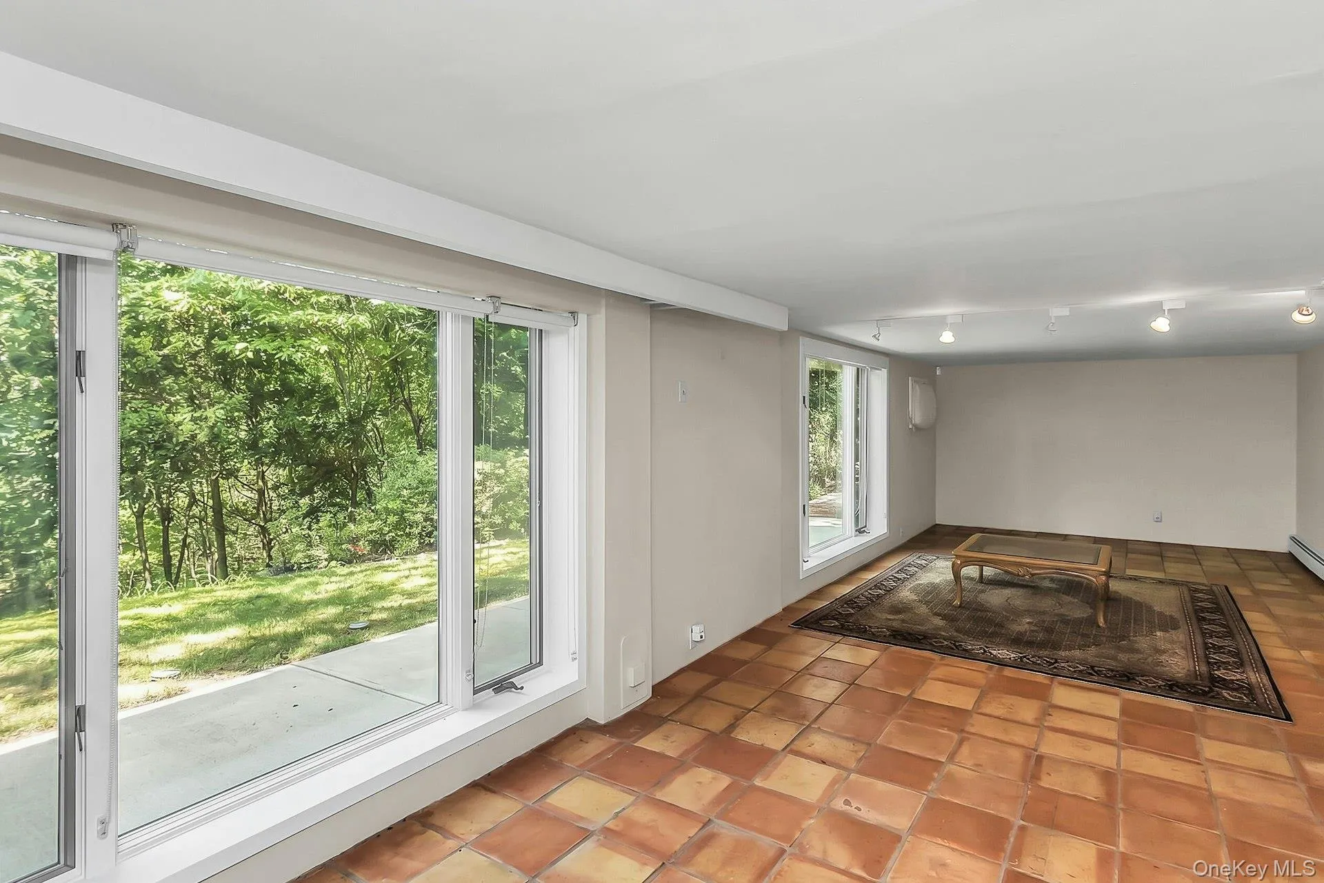 26 Marys Lane, Huntington, NY, 3 Bedrooms Bedrooms, 11 Rooms Rooms,2 BathroomsBathrooms,Residential,For Rent,Marys,0,1002662 26 Marys Lane, Huntington, NY, 3 Bedrooms Bedrooms, 11 Rooms Rooms,2 BathroomsBathrooms,Residential,For Rent,Marys,0,1002662