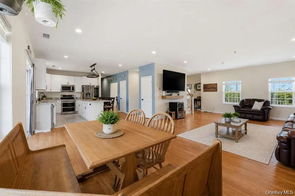 133 Old Chester Road, Goshen, NY, 5 Bedrooms Bedrooms, 9 Rooms Rooms,3 BathroomsBathrooms,Residential,For Rent,Old Chester,0,1002665 133 Old Chester Road, Goshen, NY, 5 Bedrooms Bedrooms, 9 Rooms Rooms,3 BathroomsBathrooms,Residential,For Rent,Old Chester,0,1002665