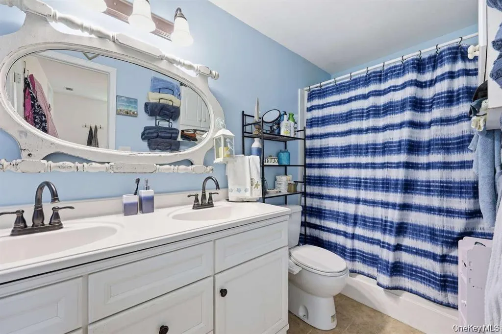 133 Old Chester Road, Goshen, NY, 5 Bedrooms Bedrooms, 9 Rooms Rooms,3 BathroomsBathrooms,Residential,For Rent,Old Chester,0,1002665 133 Old Chester Road, Goshen, NY, 5 Bedrooms Bedrooms, 9 Rooms Rooms,3 BathroomsBathrooms,Residential,For Rent,Old Chester,0,1002665