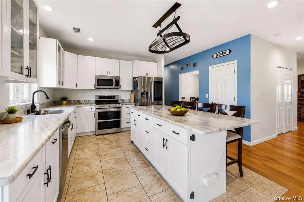 133 Old Chester Road, Goshen, NY, 5 Bedrooms Bedrooms, 9 Rooms Rooms,3 BathroomsBathrooms,Residential,For Rent,Old Chester,0,1002665 133 Old Chester Road, Goshen, NY, 5 Bedrooms Bedrooms, 9 Rooms Rooms,3 BathroomsBathrooms,Residential,For Rent,Old Chester,0,1002665