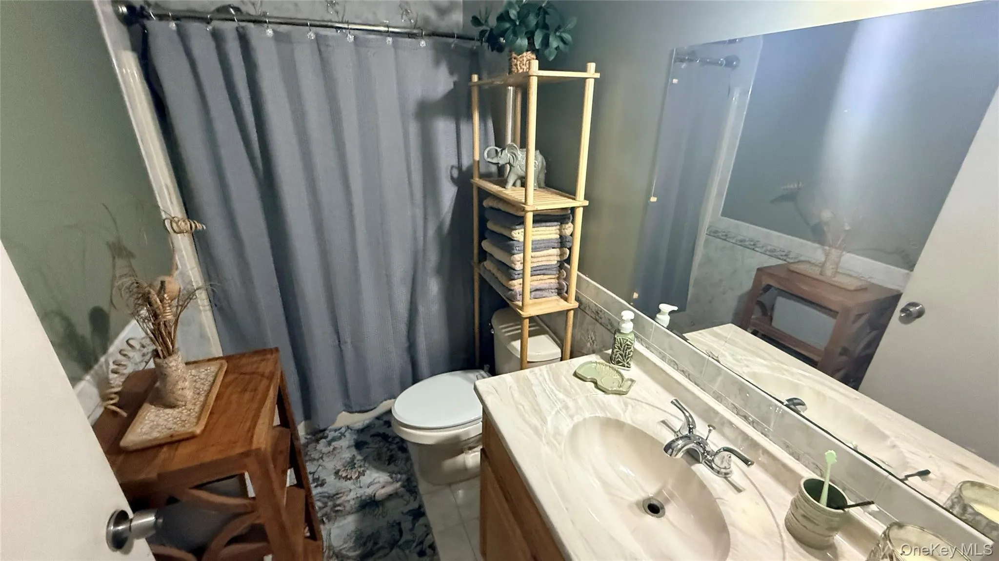 67 Lakeland Drive, Fallsburg, NY, 6 Bedrooms Bedrooms, 11 Rooms Rooms,5 BathroomsBathrooms,Residential,For Rent,Lakeland,0,1002669 67 Lakeland Drive, Fallsburg, NY, 6 Bedrooms Bedrooms, 11 Rooms Rooms,5 BathroomsBathrooms,Residential,For Rent,Lakeland,0,1002669