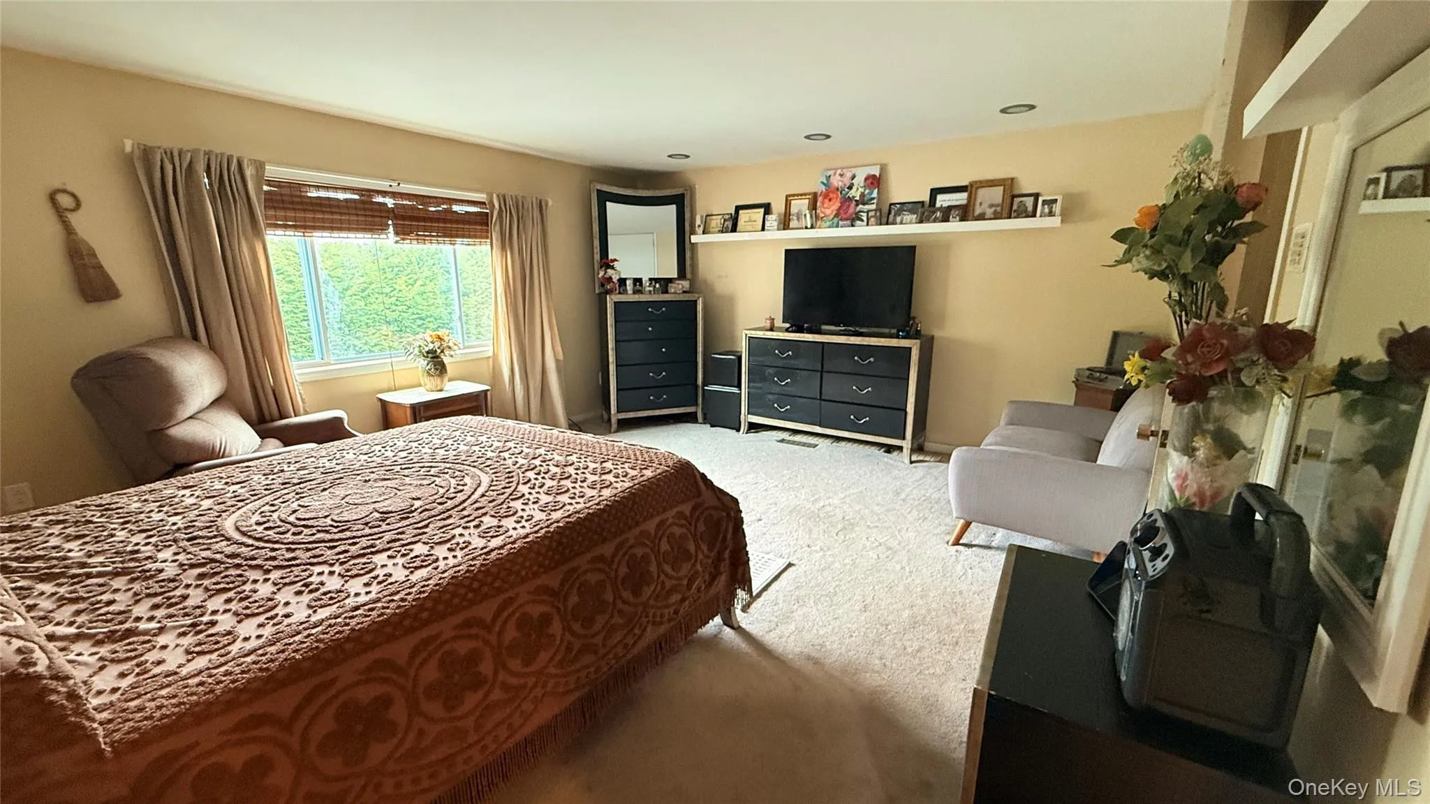 67 Lakeland Drive, Fallsburg, NY, 6 Bedrooms Bedrooms, 11 Rooms Rooms,5 BathroomsBathrooms,Residential,For Rent,Lakeland,0,1002669 67 Lakeland Drive, Fallsburg, NY, 6 Bedrooms Bedrooms, 11 Rooms Rooms,5 BathroomsBathrooms,Residential,For Rent,Lakeland,0,1002669