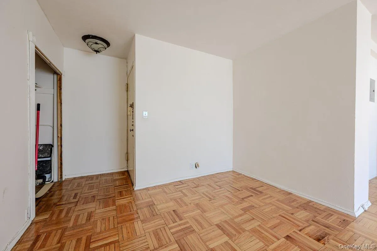 3 Fordham Hill Oval, New York, NY, 1 Bedroom Bedrooms, 1 Room Rooms,1 BathroomBathrooms,Residential,For Rent,Fordham Hill,0,1002670 3 Fordham Hill Oval, New York, NY, 1 Bedroom Bedrooms, 1 Room Rooms,1 BathroomBathrooms,Residential,For Rent,Fordham Hill,0,1002670
