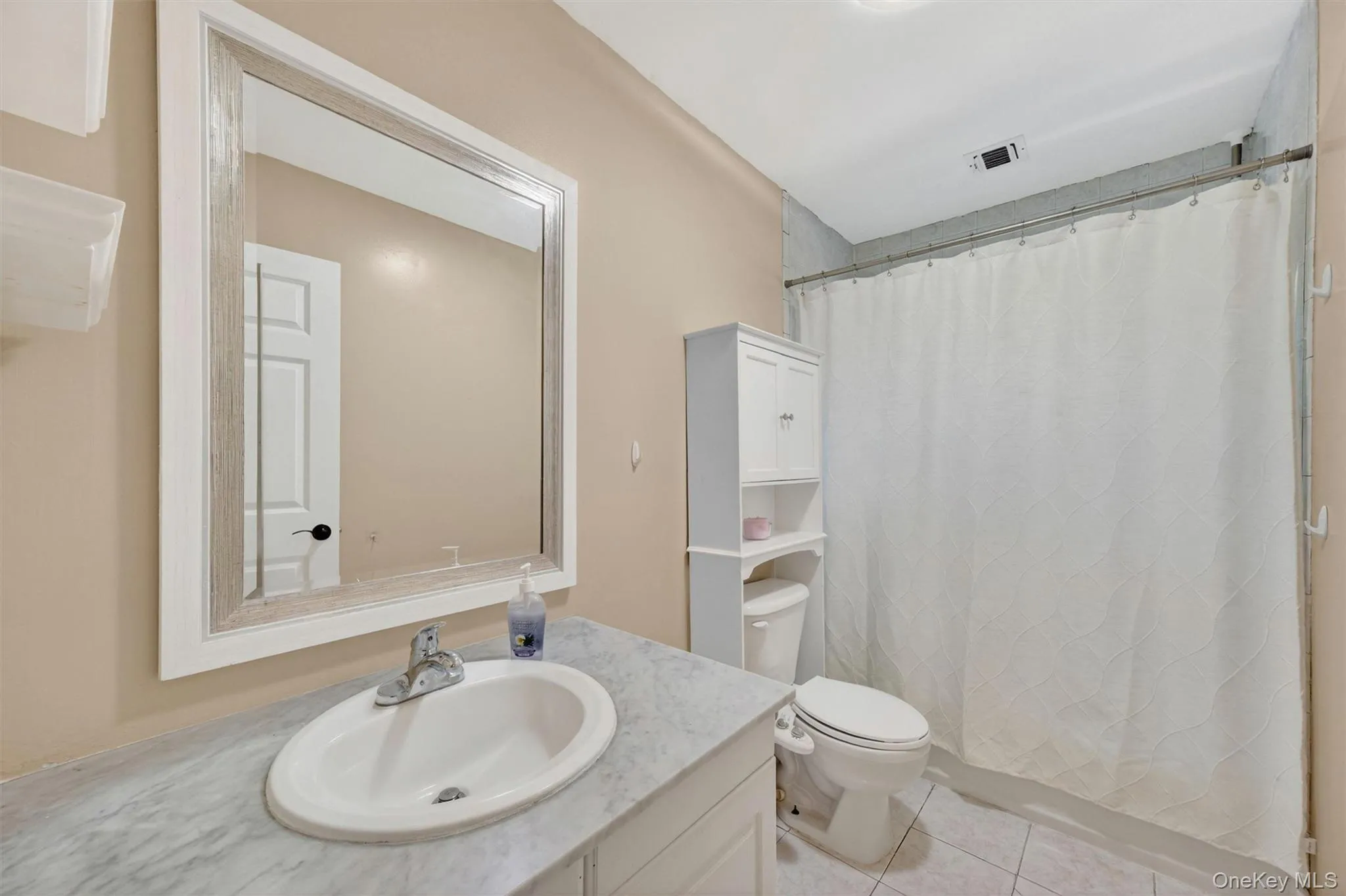 1649 State Route 32, Cornwall, NY, 3 Bedrooms Bedrooms, 6 Rooms Rooms,3 BathroomsBathrooms,Residential,For Rent,State Route 32,0,1002671 1649 State Route 32, Cornwall, NY, 3 Bedrooms Bedrooms, 6 Rooms Rooms,3 BathroomsBathrooms,Residential,For Rent,State Route 32,0,1002671