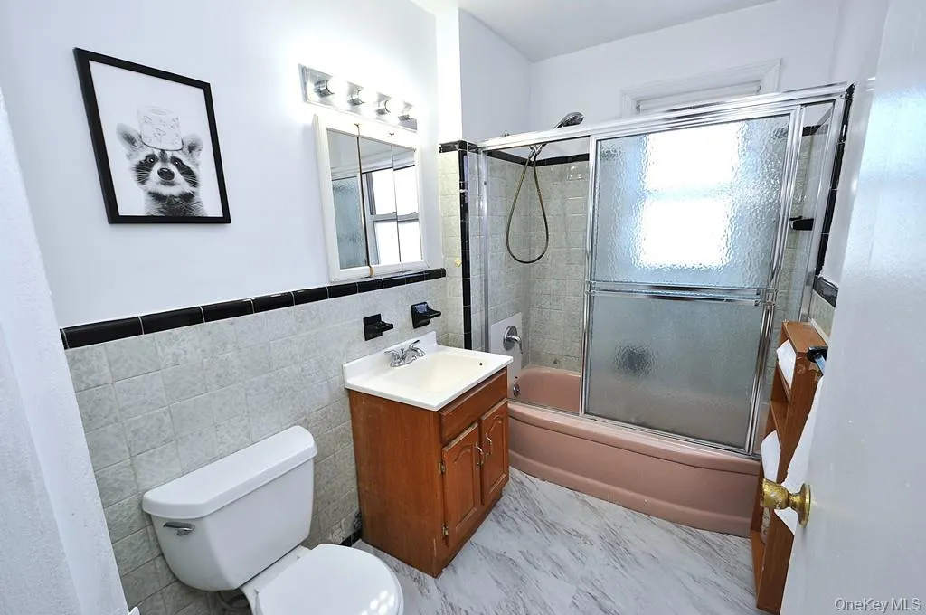 Bathroom Bathroom