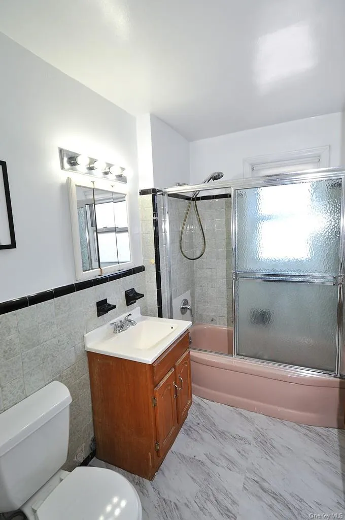 Bathroom Bathroom