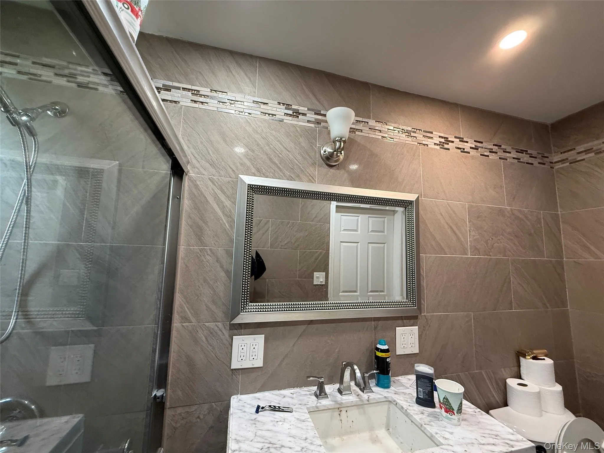 219 Rumsey Rd, Yonkers, NY, 1 Bedroom Bedrooms, 3 Rooms Rooms,1 BathroomBathrooms,Residential Sale,For Rent,Rumsey Rd,0,1002679 219 Rumsey Rd, Yonkers, NY, 1 Bedroom Bedrooms, 3 Rooms Rooms,1 BathroomBathrooms,Residential Sale,For Rent,Rumsey Rd,0,1002679