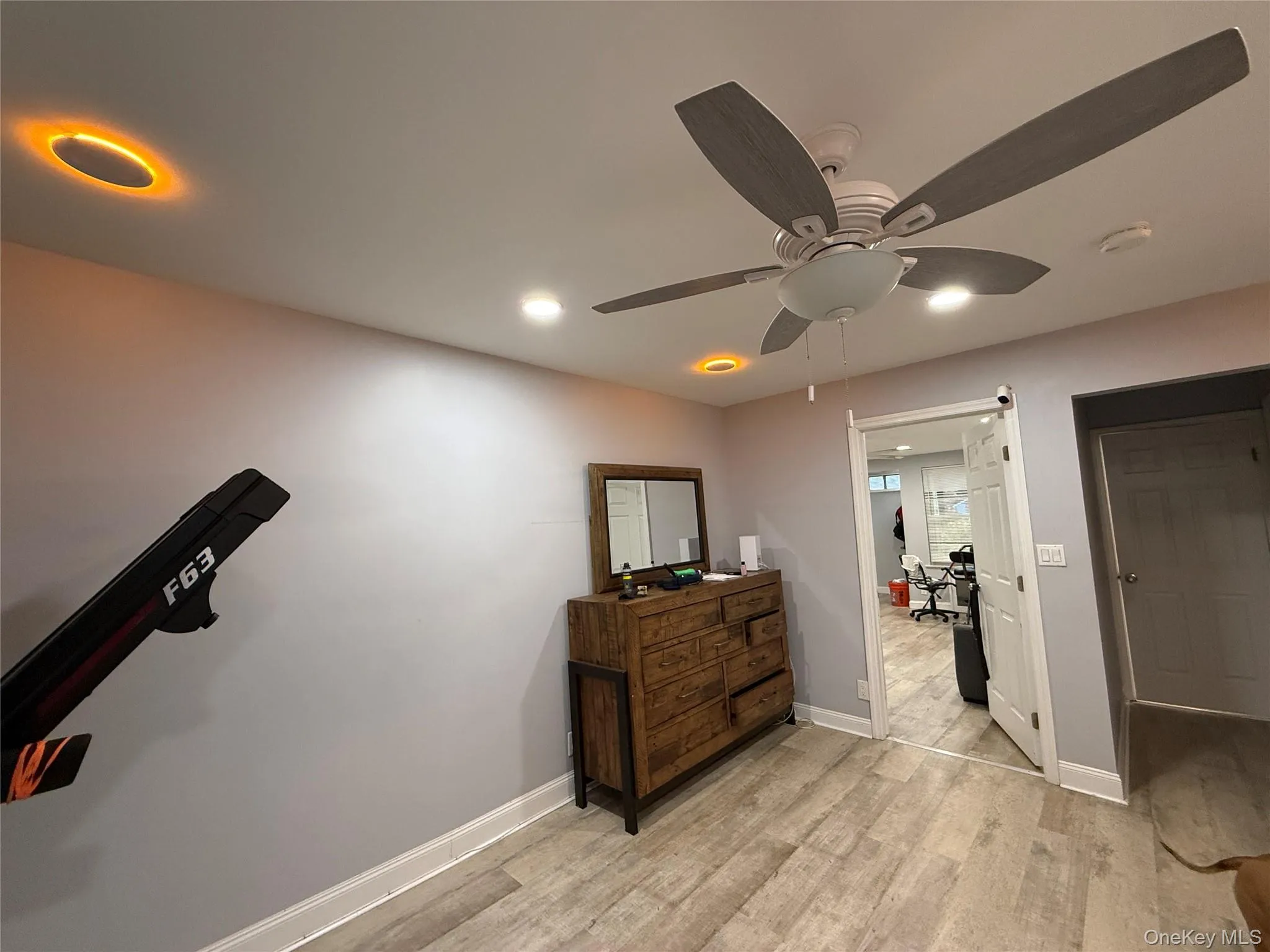 219 Rumsey Rd, Yonkers, NY, 1 Bedroom Bedrooms, 3 Rooms Rooms,1 BathroomBathrooms,Residential Sale,For Rent,Rumsey Rd,0,1002679 219 Rumsey Rd, Yonkers, NY, 1 Bedroom Bedrooms, 3 Rooms Rooms,1 BathroomBathrooms,Residential Sale,For Rent,Rumsey Rd,0,1002679