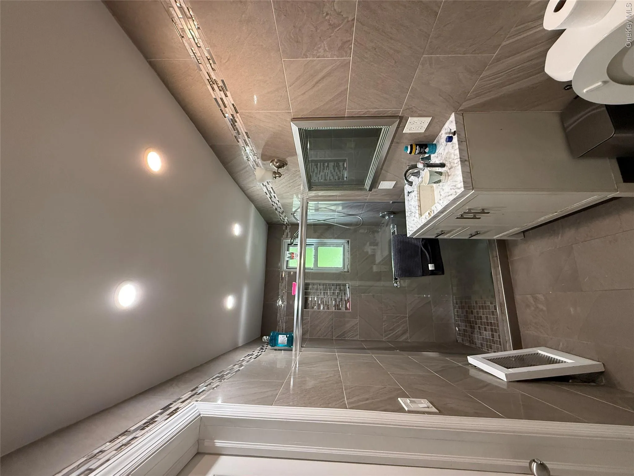 219 Rumsey Rd, Yonkers, NY, 1 Bedroom Bedrooms, 3 Rooms Rooms,1 BathroomBathrooms,Residential Sale,For Rent,Rumsey Rd,0,1002679 219 Rumsey Rd, Yonkers, NY, 1 Bedroom Bedrooms, 3 Rooms Rooms,1 BathroomBathrooms,Residential Sale,For Rent,Rumsey Rd,0,1002679