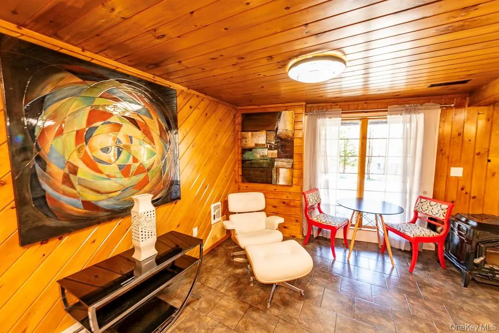 51 Aspen Lane, Fallsburg, NY, 5 Bedrooms Bedrooms, 8 Rooms Rooms,2 BathroomsBathrooms,Residential,For Rent,Aspen,0,1002681 51 Aspen Lane, Fallsburg, NY, 5 Bedrooms Bedrooms, 8 Rooms Rooms,2 BathroomsBathrooms,Residential,For Rent,Aspen,0,1002681