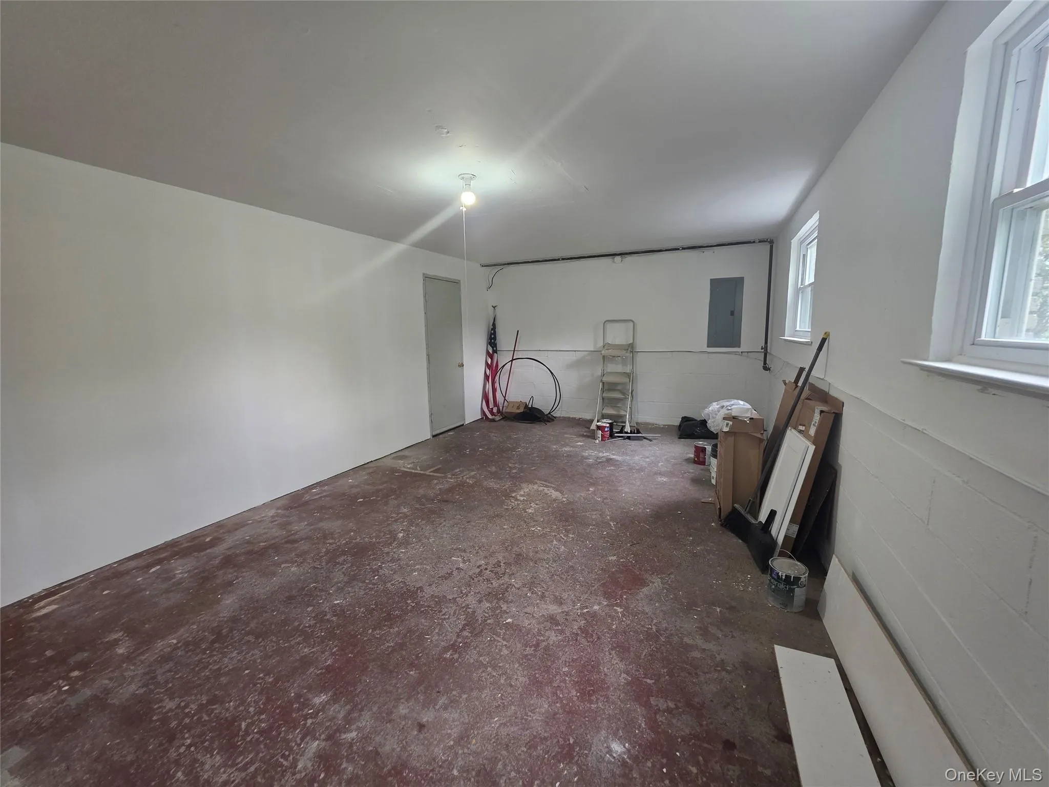 13x21 bonus room... nice future home office space. 13x21 bonus room... nice future home office space.