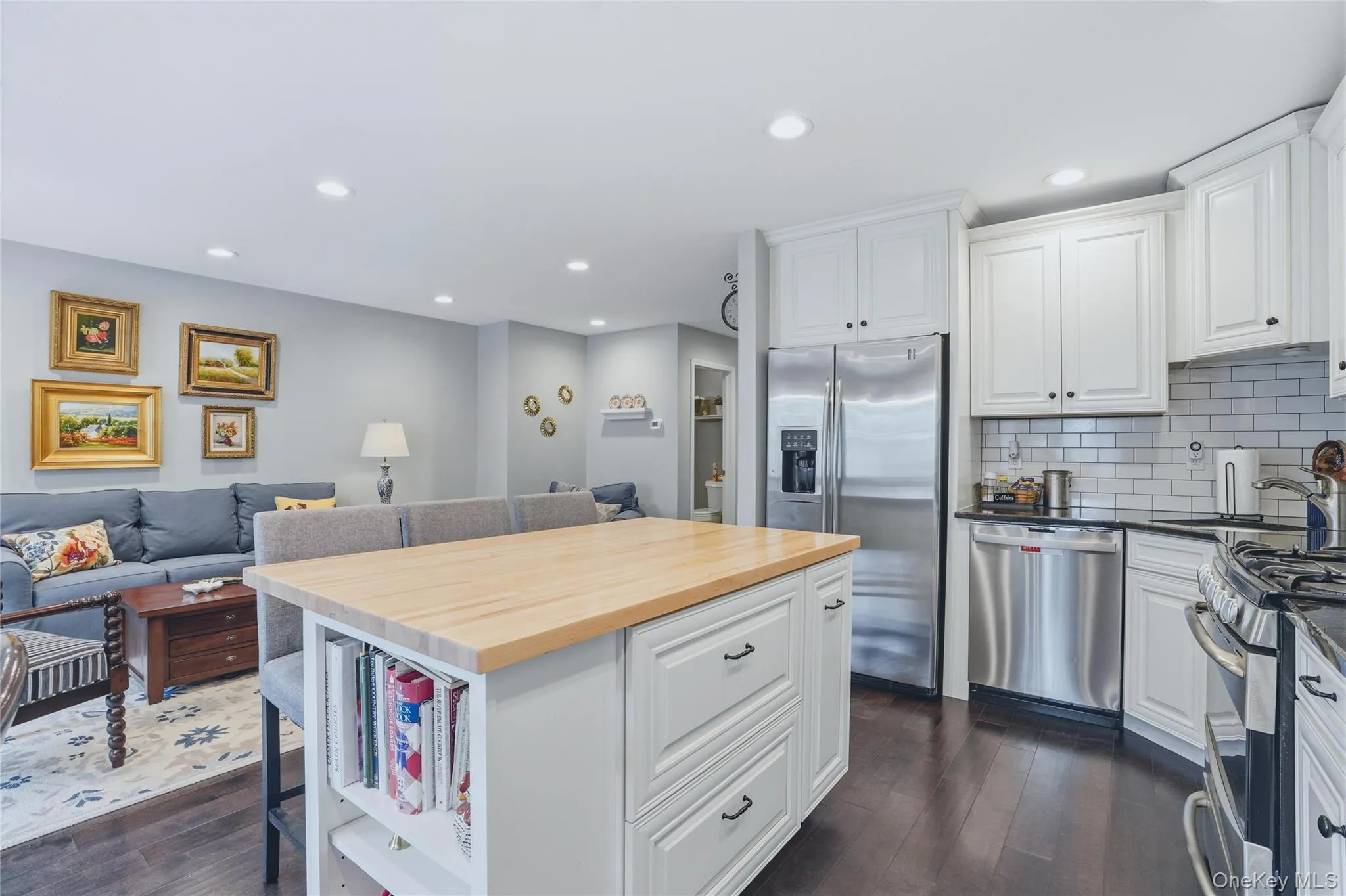 32 Rolling Ridge Road, Hyde Park, NY, 2 Bedrooms Bedrooms, 5 Rooms Rooms,2 BathroomsBathrooms,Residential,For Rent,Rolling Ridge,0,1002689 32 Rolling Ridge Road, Hyde Park, NY, 2 Bedrooms Bedrooms, 5 Rooms Rooms,2 BathroomsBathrooms,Residential,For Rent,Rolling Ridge,0,1002689