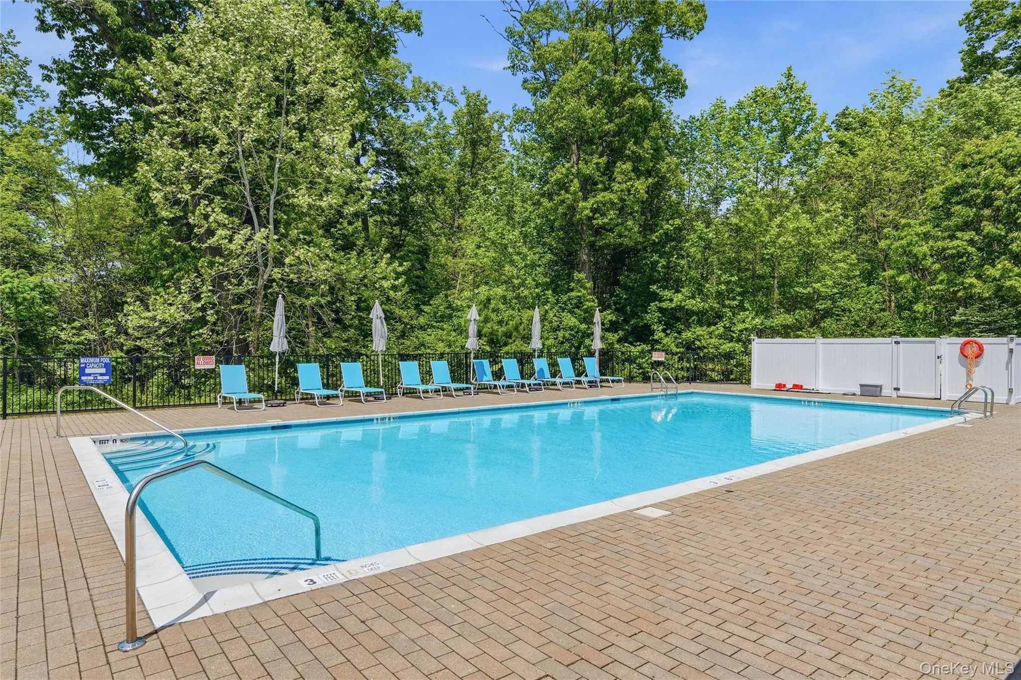 32 Rolling Ridge Road, Hyde Park, NY, 2 Bedrooms Bedrooms, 5 Rooms Rooms,2 BathroomsBathrooms,Residential,For Rent,Rolling Ridge,0,1002689 32 Rolling Ridge Road, Hyde Park, NY, 2 Bedrooms Bedrooms, 5 Rooms Rooms,2 BathroomsBathrooms,Residential,For Rent,Rolling Ridge,0,1002689