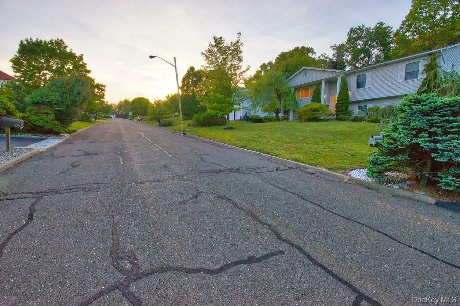 39 Bubenko Drive, Stony Point, NY, 4 Bedrooms Bedrooms, 8 Rooms Rooms,3 BathroomsBathrooms,Residential,For Rent,Bubenko,0,1002691 39 Bubenko Drive, Stony Point, NY, 4 Bedrooms Bedrooms, 8 Rooms Rooms,3 BathroomsBathrooms,Residential,For Rent,Bubenko,0,1002691