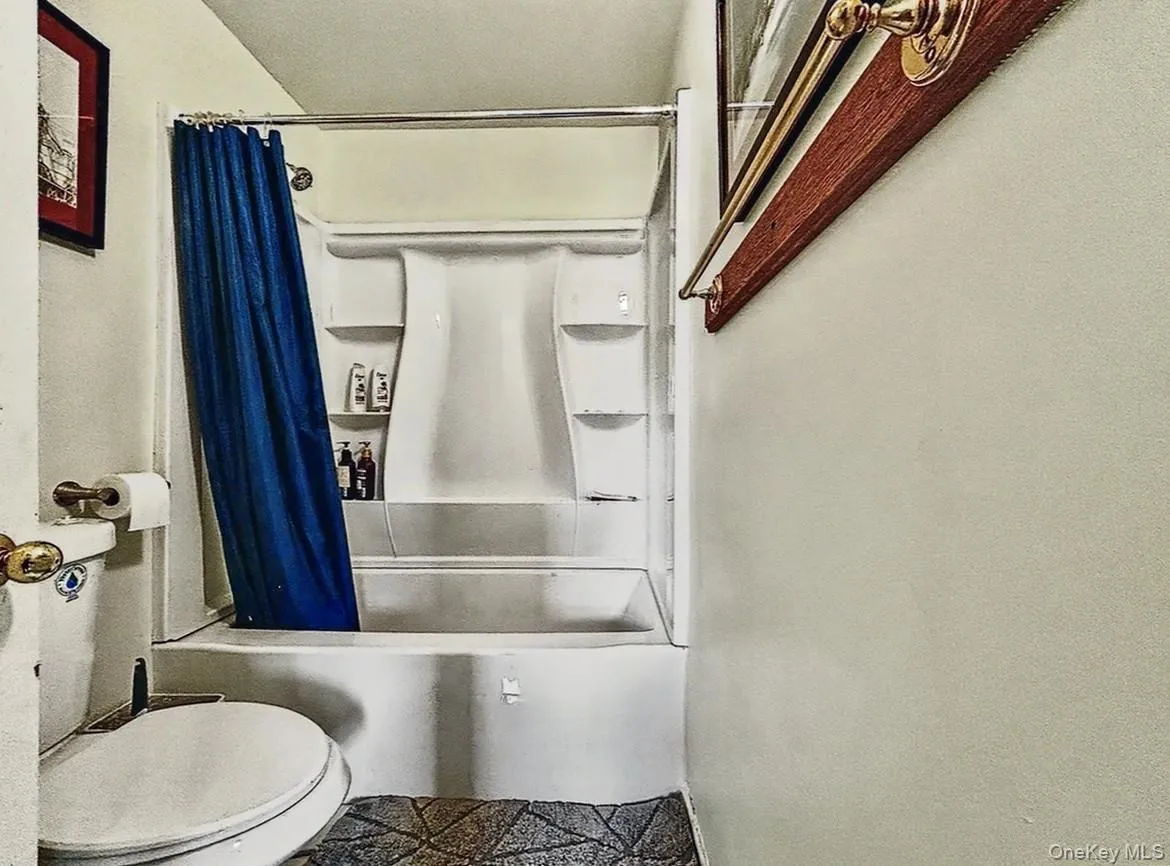 241 Route 209, Deerpark, NY, 3 Bedrooms Bedrooms, 5 Rooms Rooms,1 BathroomBathrooms,Residential,For Rent,Route 209,0,1002695 241 Route 209, Deerpark, NY, 3 Bedrooms Bedrooms, 5 Rooms Rooms,1 BathroomBathrooms,Residential,For Rent,Route 209,0,1002695