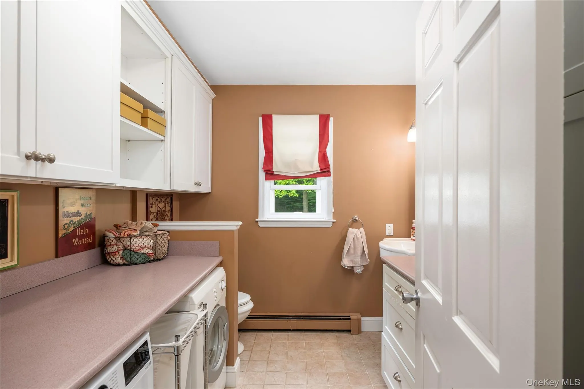 3 Heathbrook Drive, Poughkeepsie, NY, 4 Bedrooms Bedrooms, 8 Rooms Rooms,2 BathroomsBathrooms,Residential,For Rent,Heathbrook,0,1002698 3 Heathbrook Drive, Poughkeepsie, NY, 4 Bedrooms Bedrooms, 8 Rooms Rooms,2 BathroomsBathrooms,Residential,For Rent,Heathbrook,0,1002698