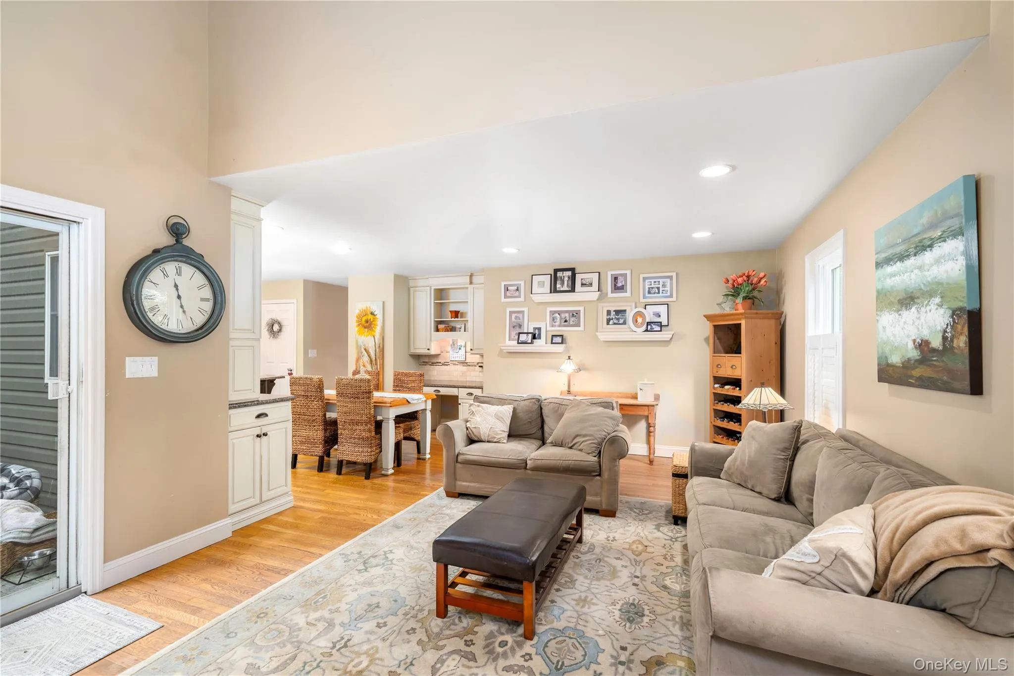 3 Heathbrook Drive, Poughkeepsie, NY, 4 Bedrooms Bedrooms, 8 Rooms Rooms,2 BathroomsBathrooms,Residential,For Rent,Heathbrook,0,1002698 3 Heathbrook Drive, Poughkeepsie, NY, 4 Bedrooms Bedrooms, 8 Rooms Rooms,2 BathroomsBathrooms,Residential,For Rent,Heathbrook,0,1002698