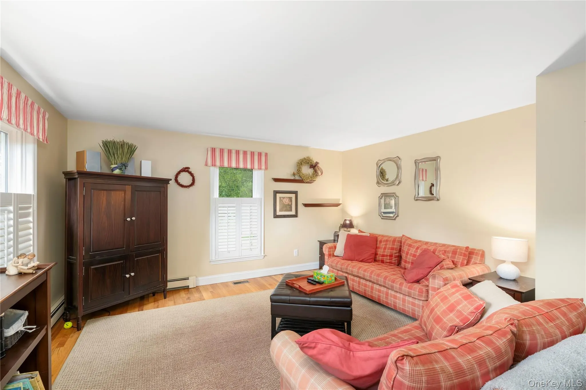 3 Heathbrook Drive, Poughkeepsie, NY, 4 Bedrooms Bedrooms, 8 Rooms Rooms,2 BathroomsBathrooms,Residential,For Rent,Heathbrook,0,1002698 3 Heathbrook Drive, Poughkeepsie, NY, 4 Bedrooms Bedrooms, 8 Rooms Rooms,2 BathroomsBathrooms,Residential,For Rent,Heathbrook,0,1002698