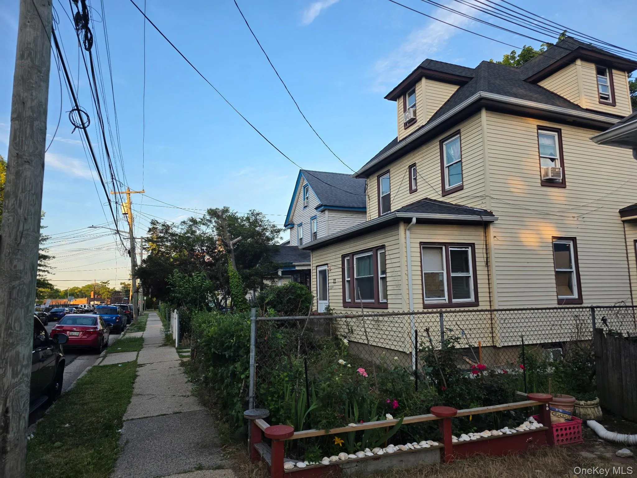 22 Webb Avenue, Hempstead, NY, 4 Bedrooms Bedrooms, 7 Rooms Rooms,3 BathroomsBathrooms,Residential,For Rent,Webb,0,1002701 22 Webb Avenue, Hempstead, NY, 4 Bedrooms Bedrooms, 7 Rooms Rooms,3 BathroomsBathrooms,Residential,For Rent,Webb,0,1002701