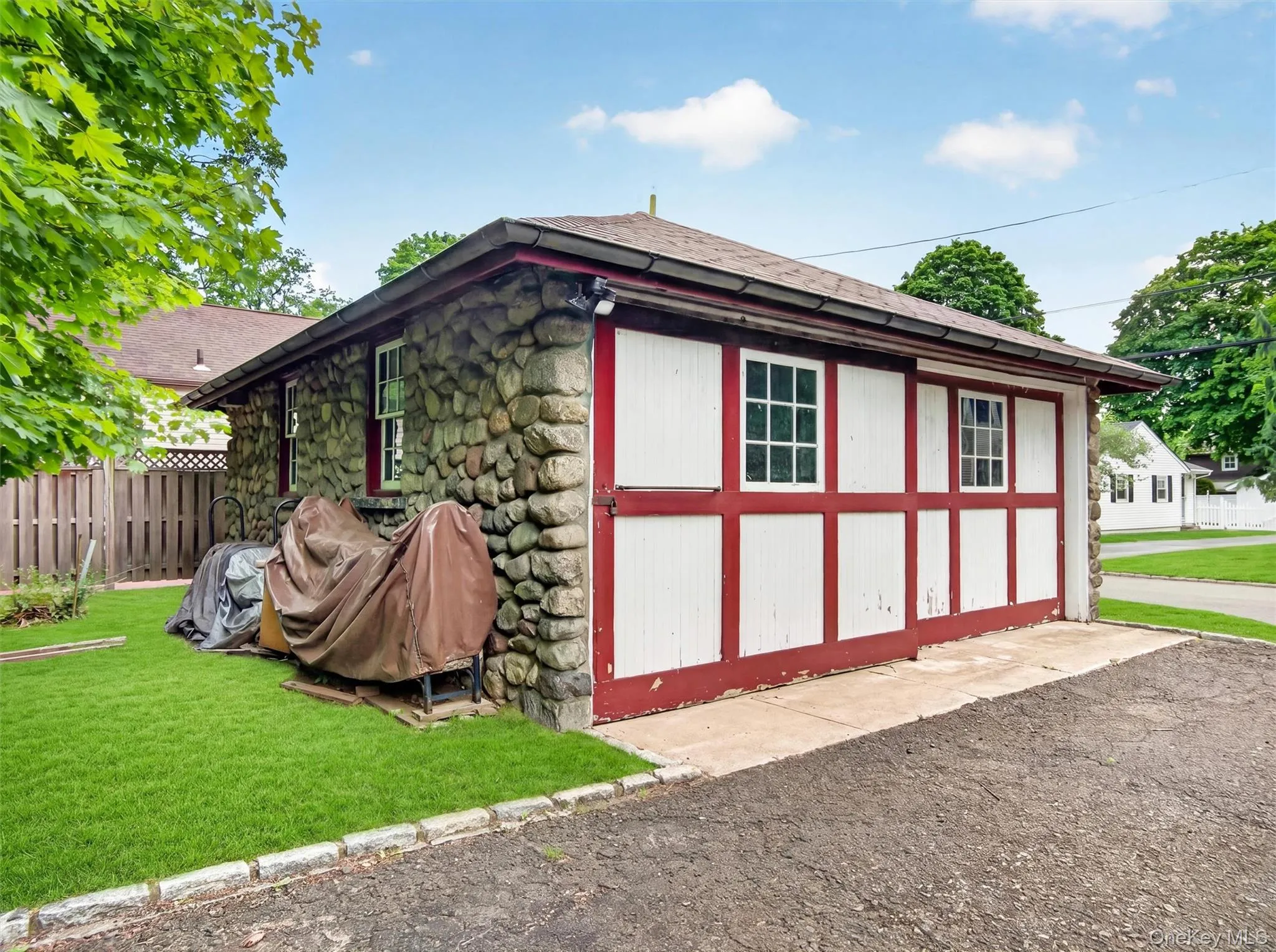 125 Wayne Avenue, Ramapo, NY, 4 Bedrooms Bedrooms, 9 Rooms Rooms,1 BathroomBathrooms,Residential,For Rent,Wayne,0,1002707 125 Wayne Avenue, Ramapo, NY, 4 Bedrooms Bedrooms, 9 Rooms Rooms,1 BathroomBathrooms,Residential,For Rent,Wayne,0,1002707