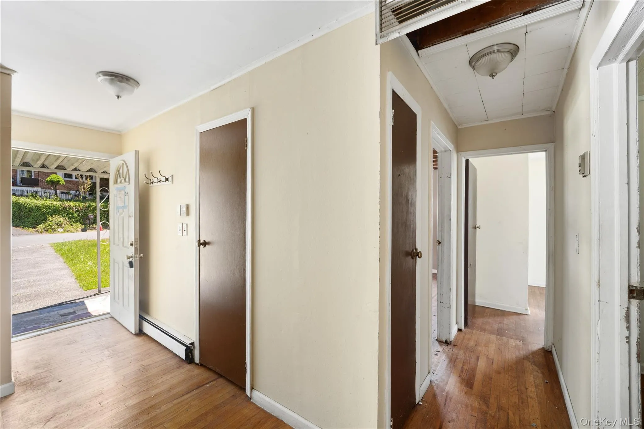 22 Lawrence Avenue, Greenburgh, NY, 3 Bedrooms Bedrooms, 6 Rooms Rooms,1 BathroomBathrooms,Residential,For Rent,Lawrence,0,1002713 22 Lawrence Avenue, Greenburgh, NY, 3 Bedrooms Bedrooms, 6 Rooms Rooms,1 BathroomBathrooms,Residential,For Rent,Lawrence,0,1002713