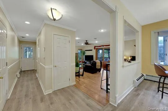 4 Liberty Circle, Clarkstown, NY, 4 Bedrooms Bedrooms, 9 Rooms Rooms,2 BathroomsBathrooms,Residential,For Rent,Liberty,0,1002716 4 Liberty Circle, Clarkstown, NY, 4 Bedrooms Bedrooms, 9 Rooms Rooms,2 BathroomsBathrooms,Residential,For Rent,Liberty,0,1002716