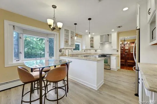 4 Liberty Circle, Clarkstown, NY, 4 Bedrooms Bedrooms, 9 Rooms Rooms,2 BathroomsBathrooms,Residential,For Rent,Liberty,0,1002716 4 Liberty Circle, Clarkstown, NY, 4 Bedrooms Bedrooms, 9 Rooms Rooms,2 BathroomsBathrooms,Residential,For Rent,Liberty,0,1002716