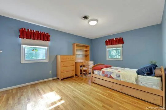 4 Liberty Circle, Clarkstown, NY, 4 Bedrooms Bedrooms, 9 Rooms Rooms,2 BathroomsBathrooms,Residential,For Rent,Liberty,0,1002716 4 Liberty Circle, Clarkstown, NY, 4 Bedrooms Bedrooms, 9 Rooms Rooms,2 BathroomsBathrooms,Residential,For Rent,Liberty,0,1002716