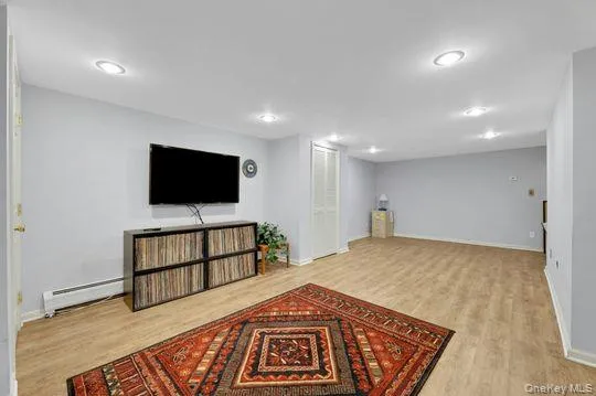 4 Liberty Circle, Clarkstown, NY, 4 Bedrooms Bedrooms, 9 Rooms Rooms,2 BathroomsBathrooms,Residential,For Rent,Liberty,0,1002716 4 Liberty Circle, Clarkstown, NY, 4 Bedrooms Bedrooms, 9 Rooms Rooms,2 BathroomsBathrooms,Residential,For Rent,Liberty,0,1002716