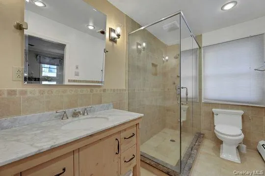 4 Liberty Circle, Clarkstown, NY, 4 Bedrooms Bedrooms, 9 Rooms Rooms,2 BathroomsBathrooms,Residential,For Rent,Liberty,0,1002716 4 Liberty Circle, Clarkstown, NY, 4 Bedrooms Bedrooms, 9 Rooms Rooms,2 BathroomsBathrooms,Residential,For Rent,Liberty,0,1002716
