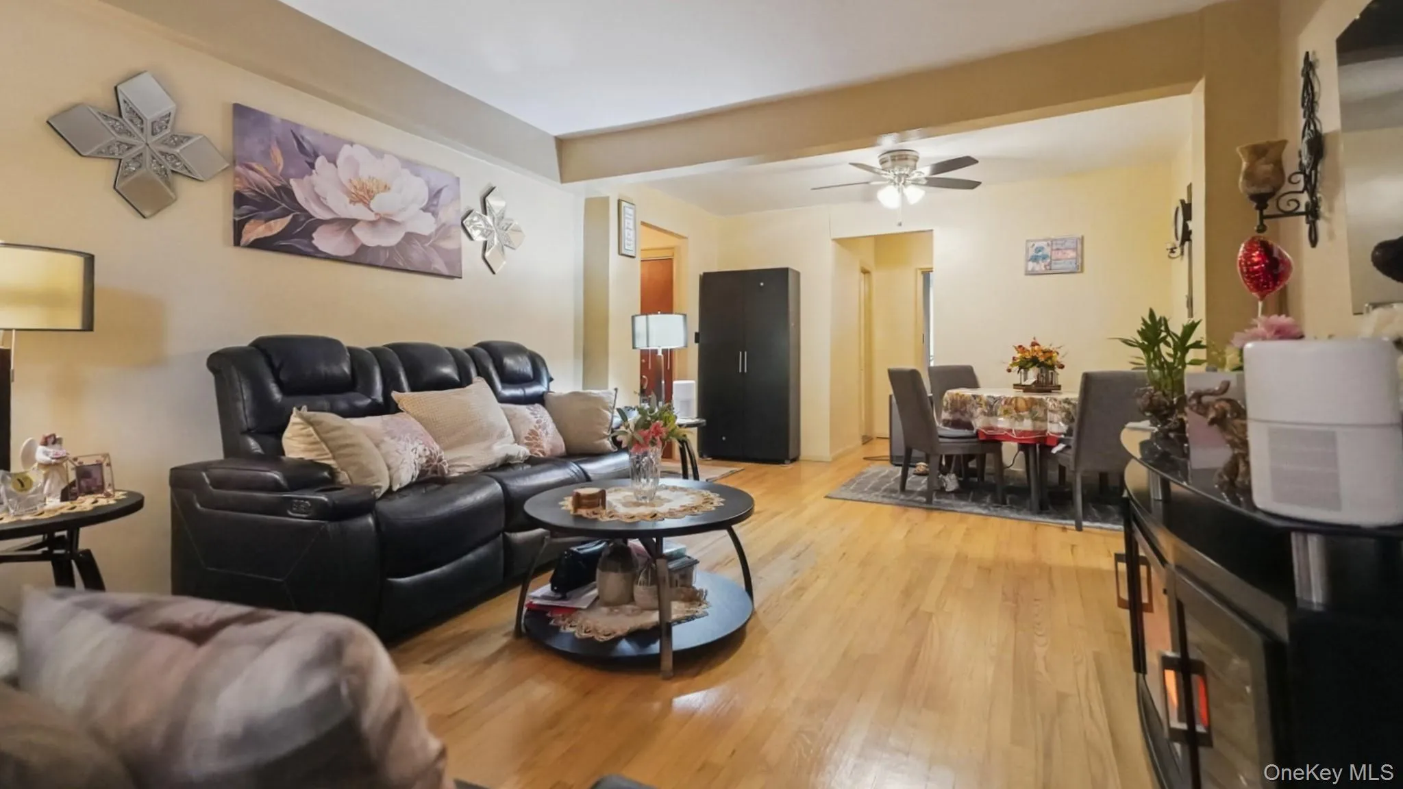 1133 Midland Avenue, Yonkers, NY, 2 Bedrooms Bedrooms, 5 Rooms Rooms,2 BathroomsBathrooms,Residential,For Rent,Midland,0,1002718 1133 Midland Avenue, Yonkers, NY, 2 Bedrooms Bedrooms, 5 Rooms Rooms,2 BathroomsBathrooms,Residential,For Rent,Midland,0,1002718