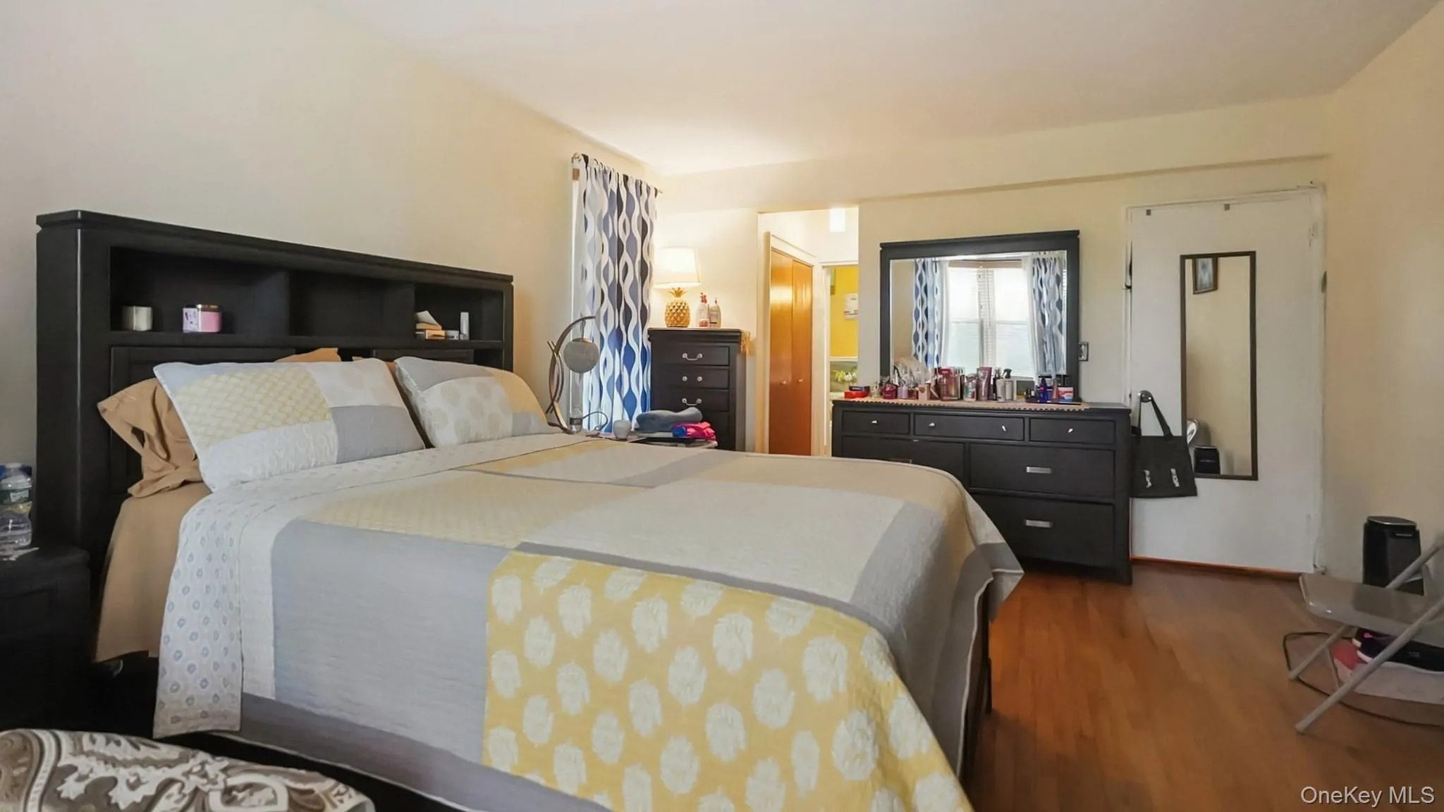 1133 Midland Avenue, Yonkers, NY, 2 Bedrooms Bedrooms, 5 Rooms Rooms,2 BathroomsBathrooms,Residential,For Rent,Midland,0,1002718 1133 Midland Avenue, Yonkers, NY, 2 Bedrooms Bedrooms, 5 Rooms Rooms,2 BathroomsBathrooms,Residential,For Rent,Midland,0,1002718