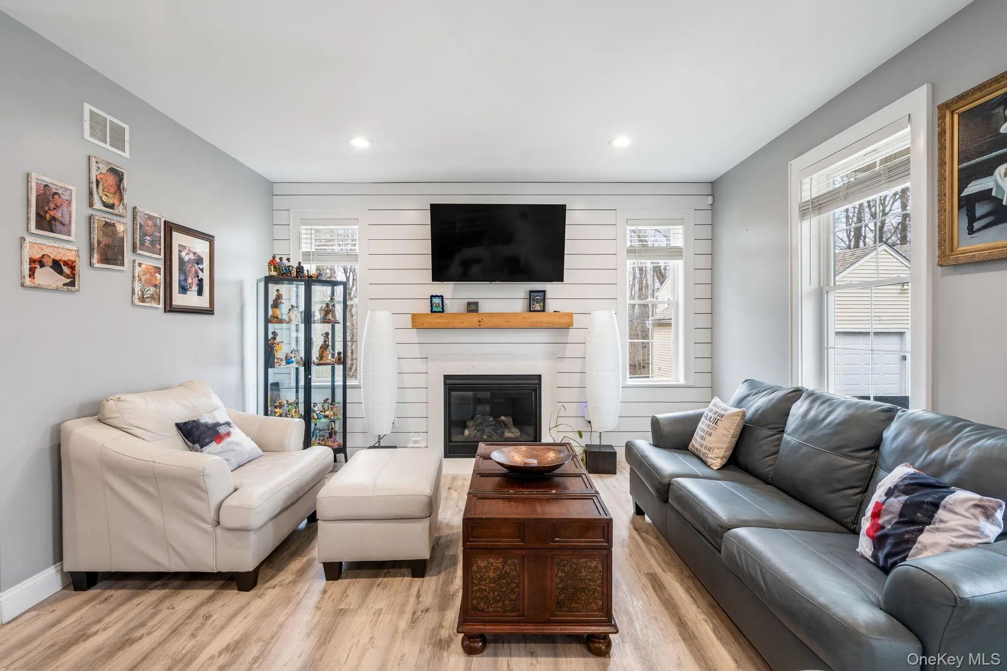 15 Rock Cut Lane, Pleasant Valley, NY, 4 Bedrooms Bedrooms, 8 Rooms Rooms,2 BathroomsBathrooms,Residential,For Rent,Rock Cut,0,1002720 15 Rock Cut Lane, Pleasant Valley, NY, 4 Bedrooms Bedrooms, 8 Rooms Rooms,2 BathroomsBathrooms,Residential,For Rent,Rock Cut,0,1002720