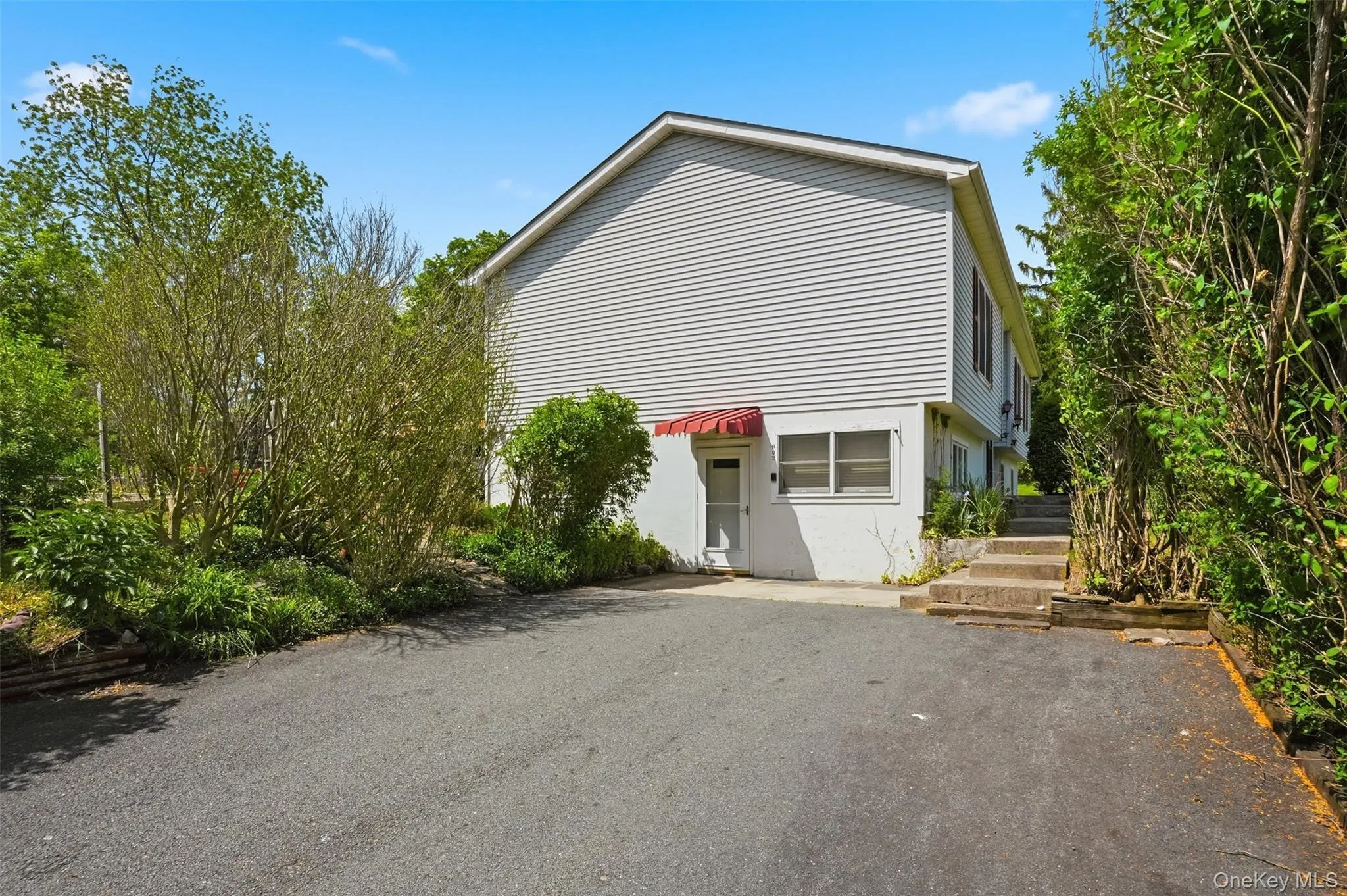 902 Albany Post Road, New Paltz, NY, 6 Bedrooms Bedrooms, 10 Rooms Rooms,4 BathroomsBathrooms,Residential,For Rent,Albany Post,0,1002728 902 Albany Post Road, New Paltz, NY, 6 Bedrooms Bedrooms, 10 Rooms Rooms,4 BathroomsBathrooms,Residential,For Rent,Albany Post,0,1002728
