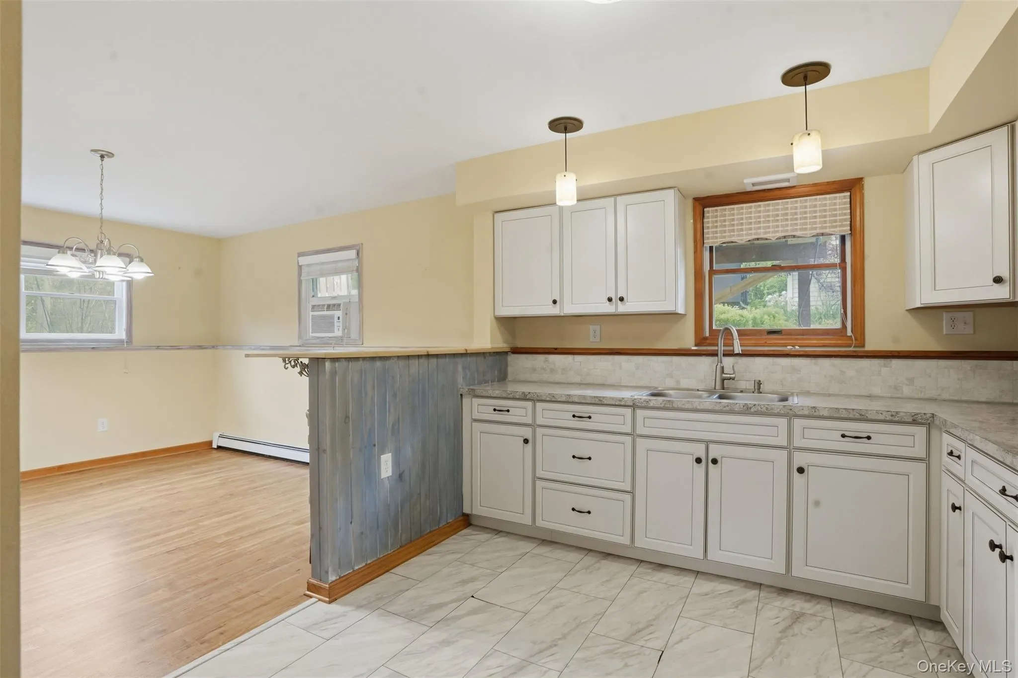 902 Albany Post Road, New Paltz, NY, 6 Bedrooms Bedrooms, 10 Rooms Rooms,4 BathroomsBathrooms,Residential,For Rent,Albany Post,0,1002728 902 Albany Post Road, New Paltz, NY, 6 Bedrooms Bedrooms, 10 Rooms Rooms,4 BathroomsBathrooms,Residential,For Rent,Albany Post,0,1002728