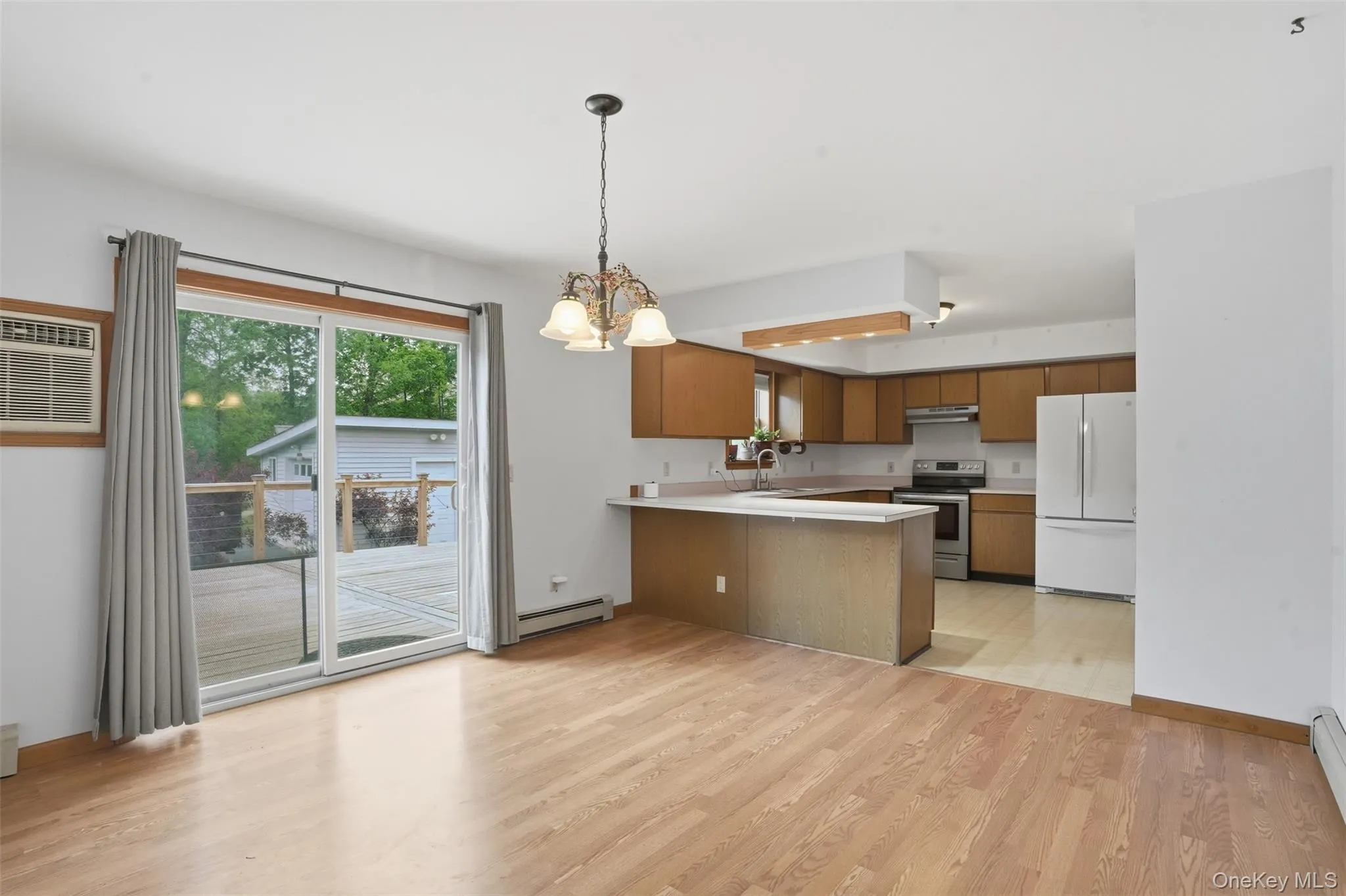 902 Albany Post Road, New Paltz, NY, 6 Bedrooms Bedrooms, 10 Rooms Rooms,4 BathroomsBathrooms,Residential,For Rent,Albany Post,0,1002728 902 Albany Post Road, New Paltz, NY, 6 Bedrooms Bedrooms, 10 Rooms Rooms,4 BathroomsBathrooms,Residential,For Rent,Albany Post,0,1002728