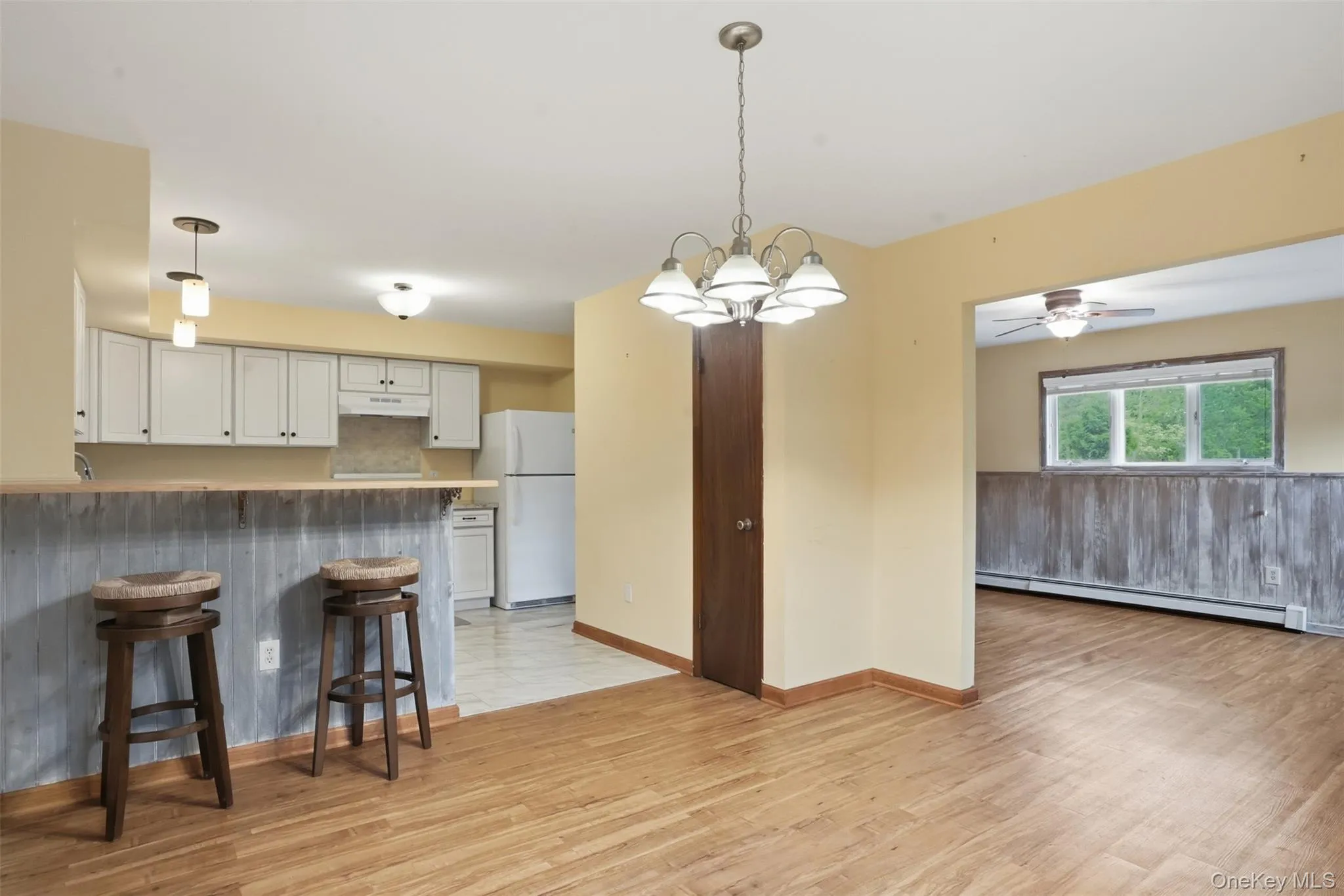 902 Albany Post Road, New Paltz, NY, 6 Bedrooms Bedrooms, 10 Rooms Rooms,4 BathroomsBathrooms,Residential,For Rent,Albany Post,0,1002728 902 Albany Post Road, New Paltz, NY, 6 Bedrooms Bedrooms, 10 Rooms Rooms,4 BathroomsBathrooms,Residential,For Rent,Albany Post,0,1002728