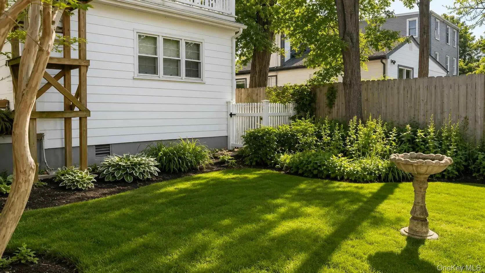 31 Weeks Avenue, Oyster Bay, NY, 1 Bedroom Bedrooms, 5 Rooms Rooms,1 BathroomBathrooms,Residential Lease,For Rent,Weeks,0,1002733 31 Weeks Avenue, Oyster Bay, NY, 1 Bedroom Bedrooms, 5 Rooms Rooms,1 BathroomBathrooms,Residential Lease,For Rent,Weeks,0,1002733