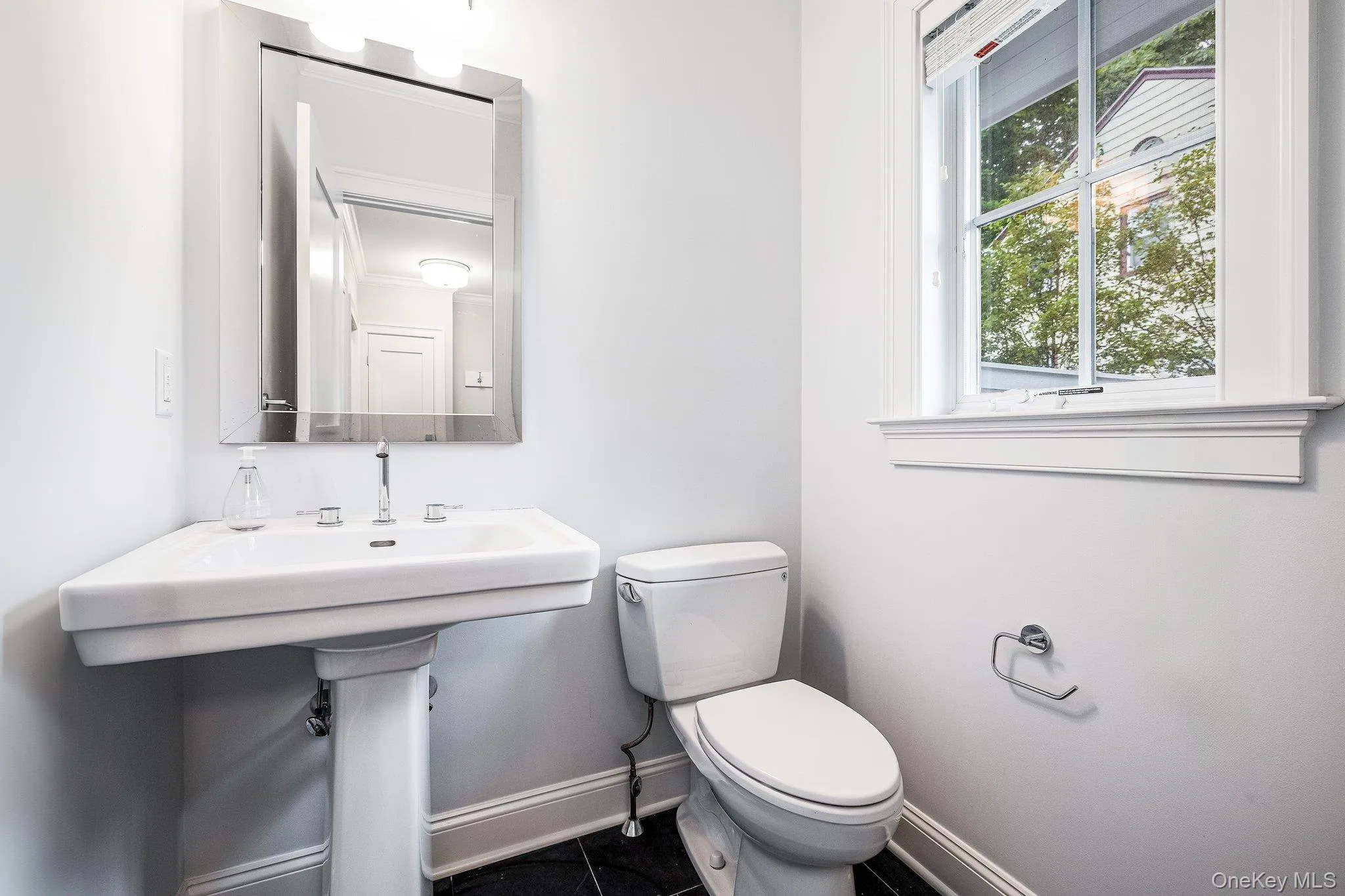 Powder Room Powder Room
