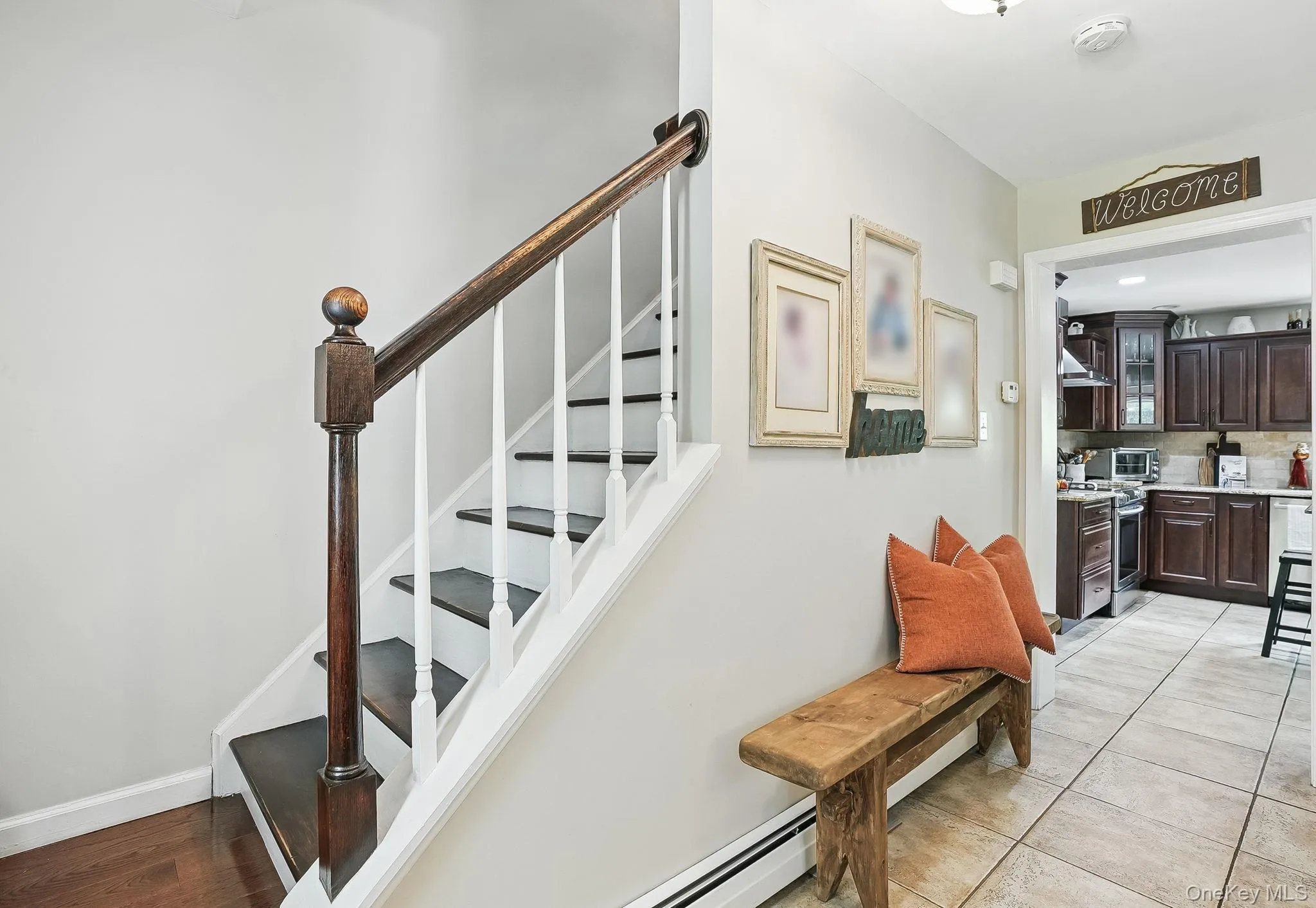 Stairs with baseboards Stairs with baseboards