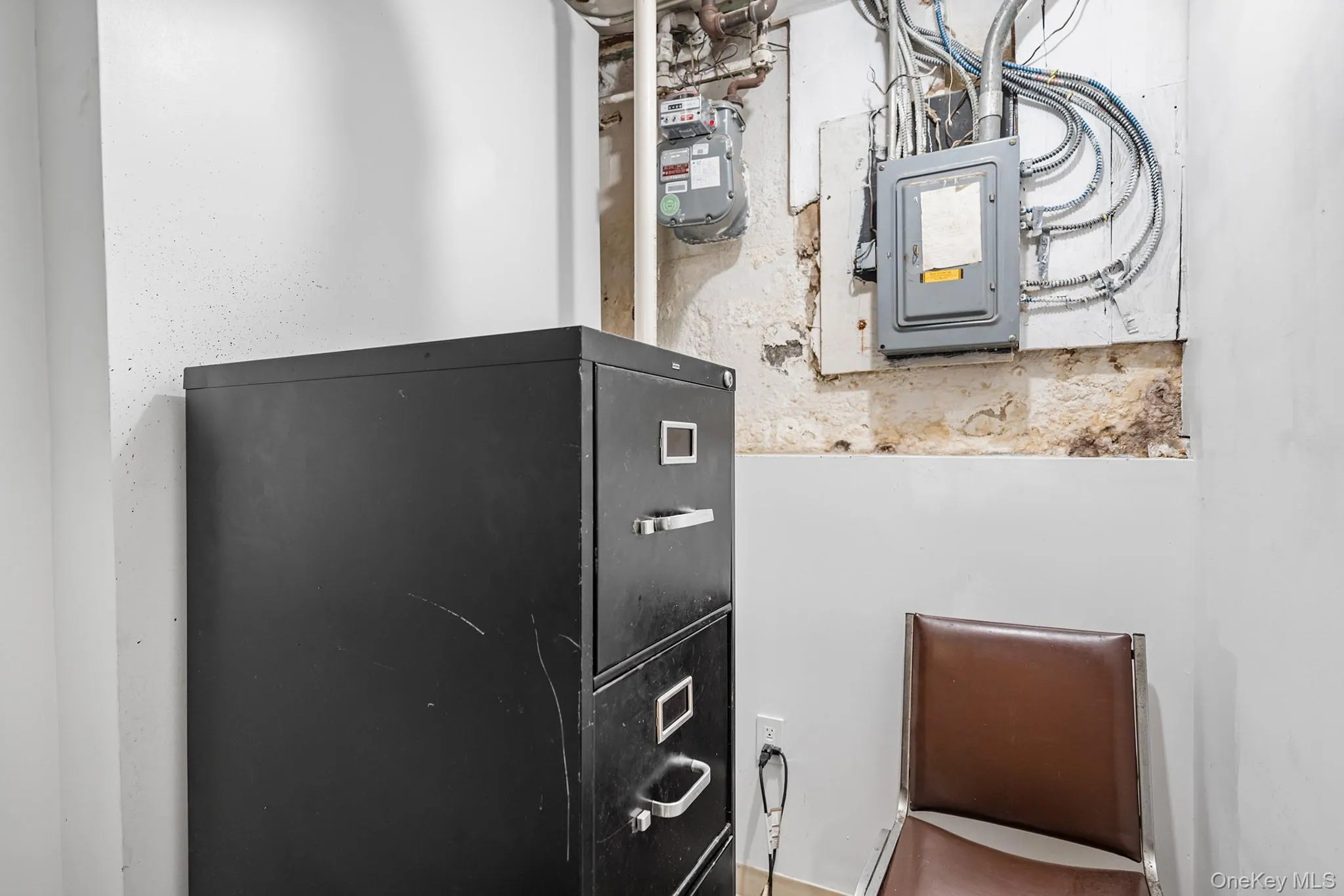 8612 133rd Avenue, New York, NY, 2 Bedrooms Bedrooms, 3 Rooms Rooms,2 BathroomsBathrooms,Residential,For Rent,133rd,0,1002751 8612 133rd Avenue, New York, NY, 2 Bedrooms Bedrooms, 3 Rooms Rooms,2 BathroomsBathrooms,Residential,For Rent,133rd,0,1002751